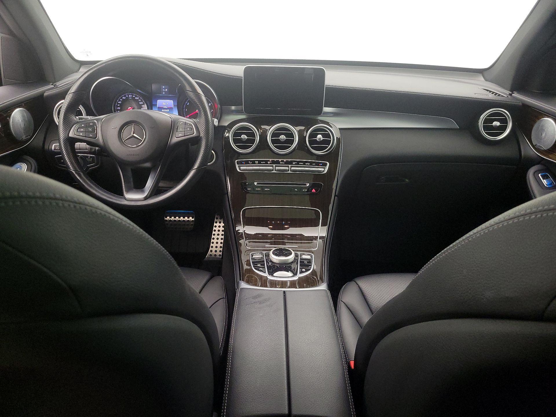 Thumbnail: 2019 Mercedes-Benz GLC - 9
