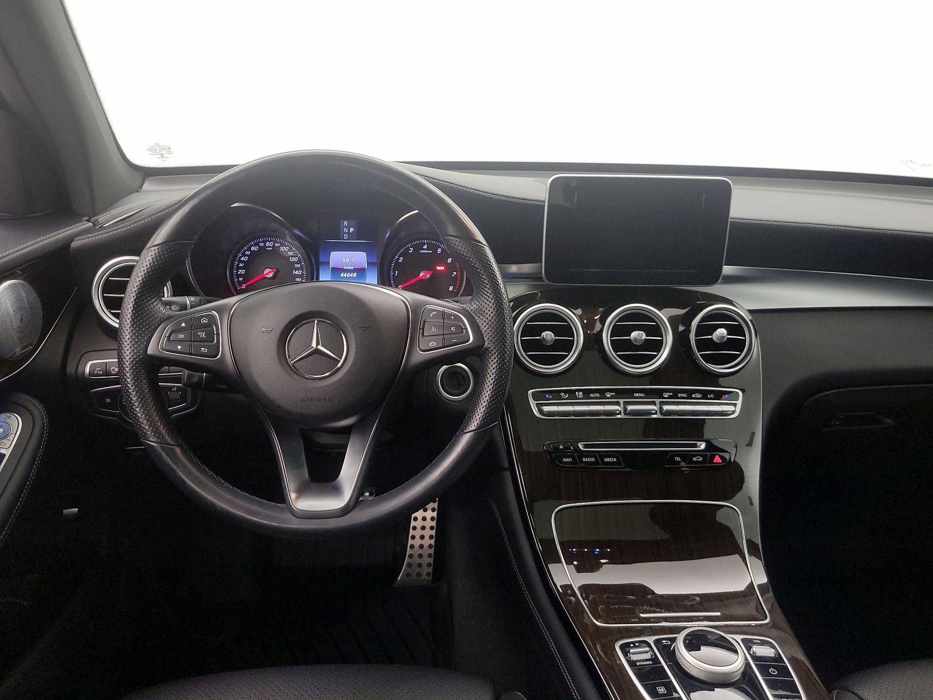 Thumbnail: 2019 Mercedes-Benz GLC - 10