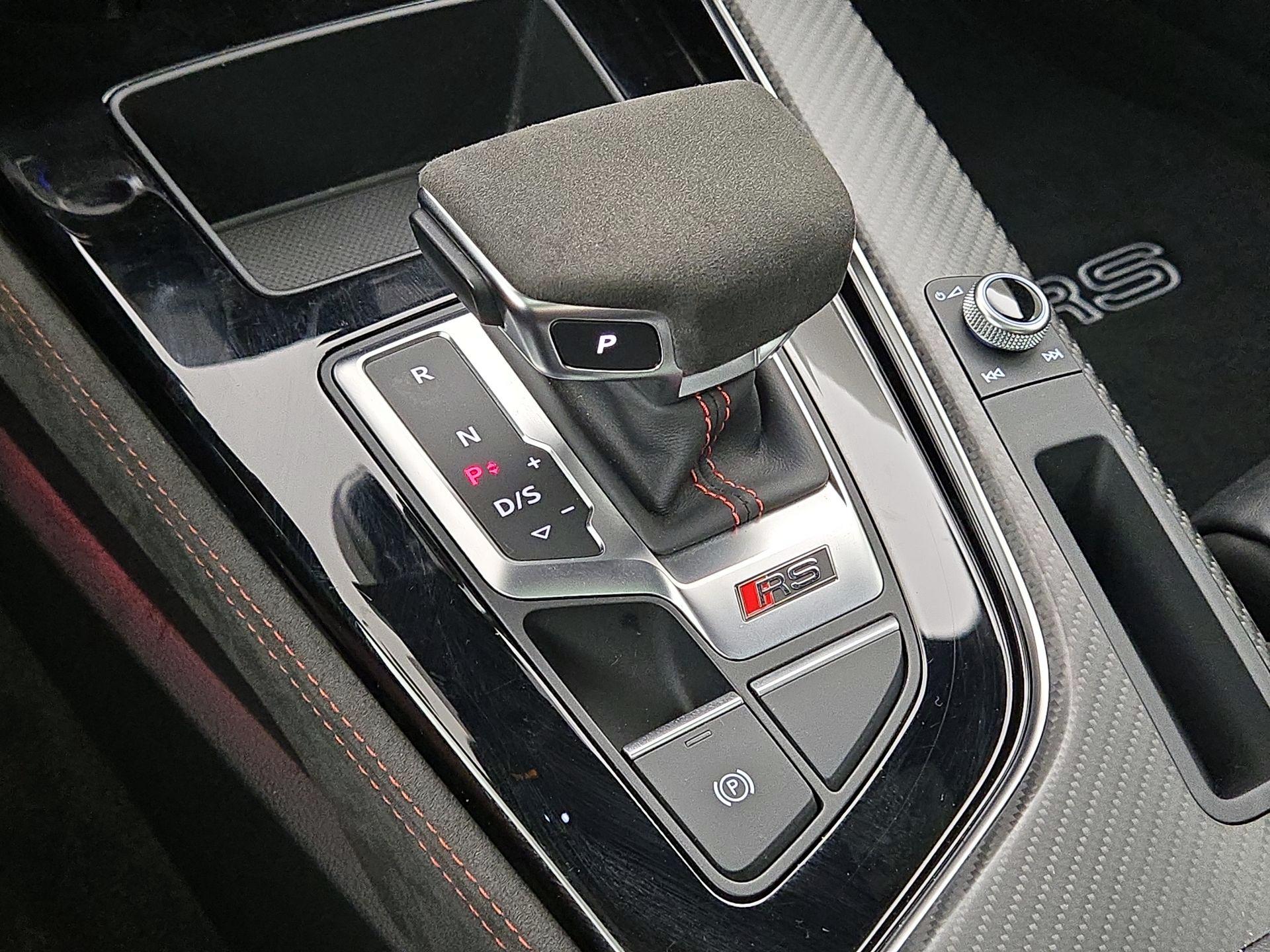 Thumbnail: 2021 Audi RS 5 - 18