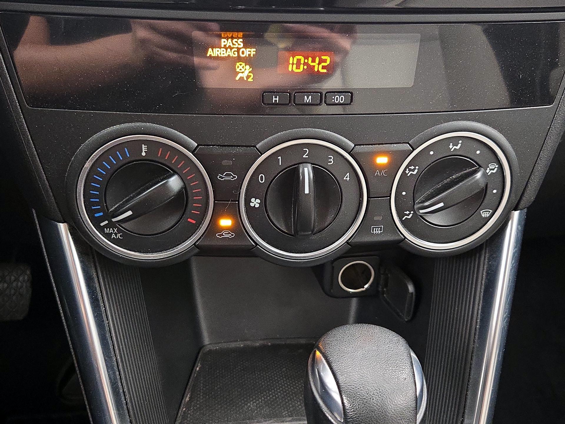Thumbnail: 2015 Mazda CX-5 - 16