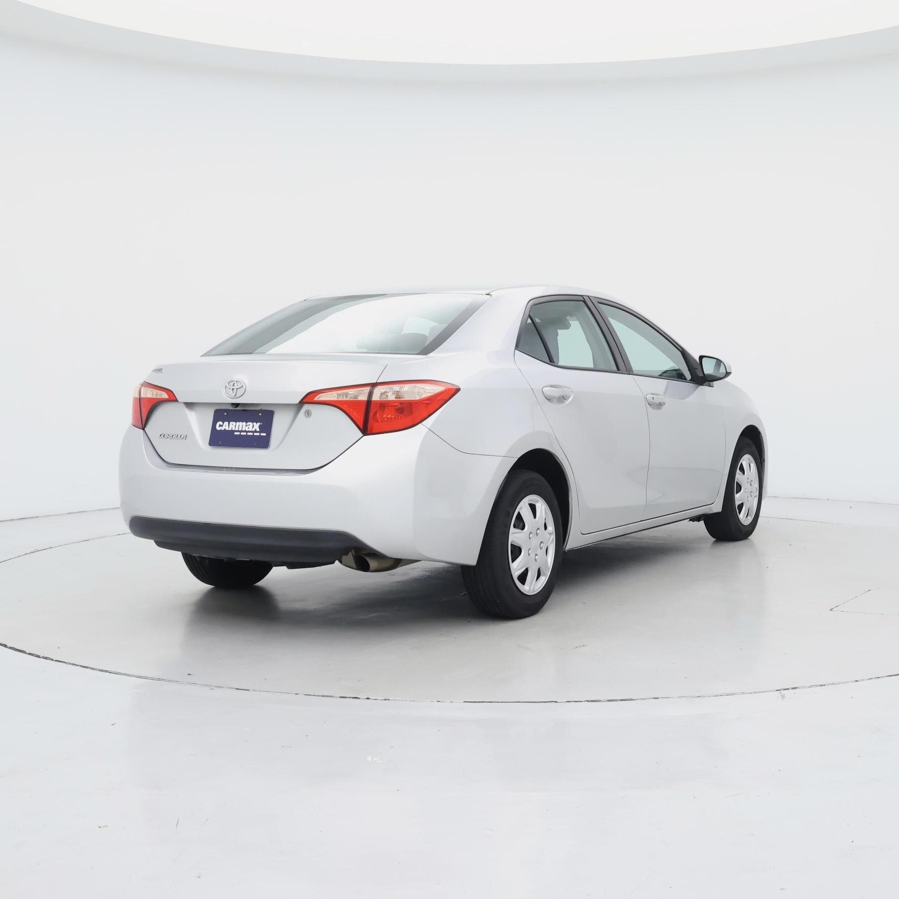 Thumbnail: 2018 Toyota Corolla - 8