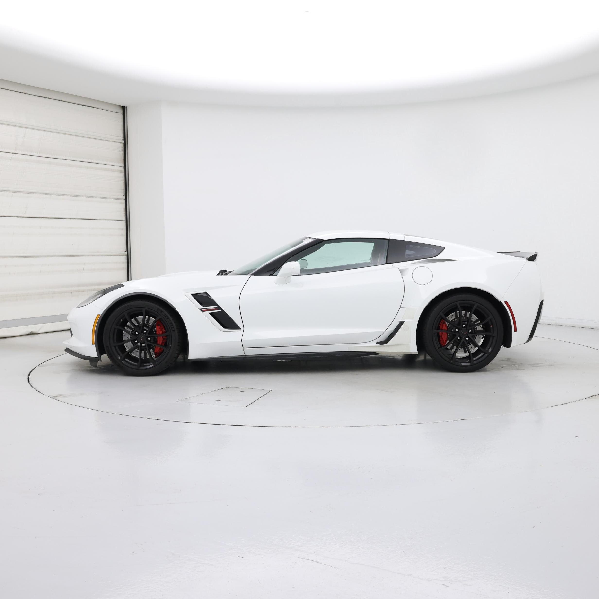 Thumbnail: 2017 Chevrolet Corvette - 3
