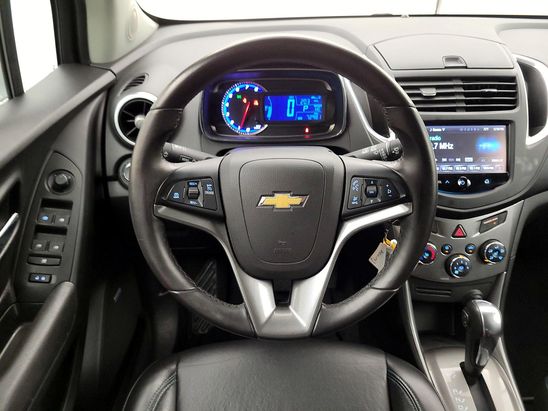 Thumbnail: 2016 Chevrolet Trax - 10
