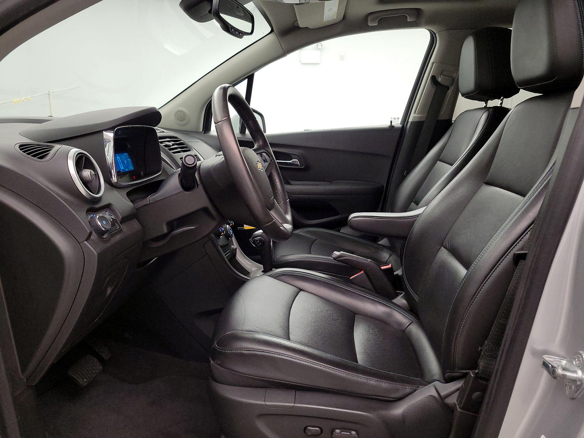 Thumbnail: 2016 Chevrolet Trax - 11