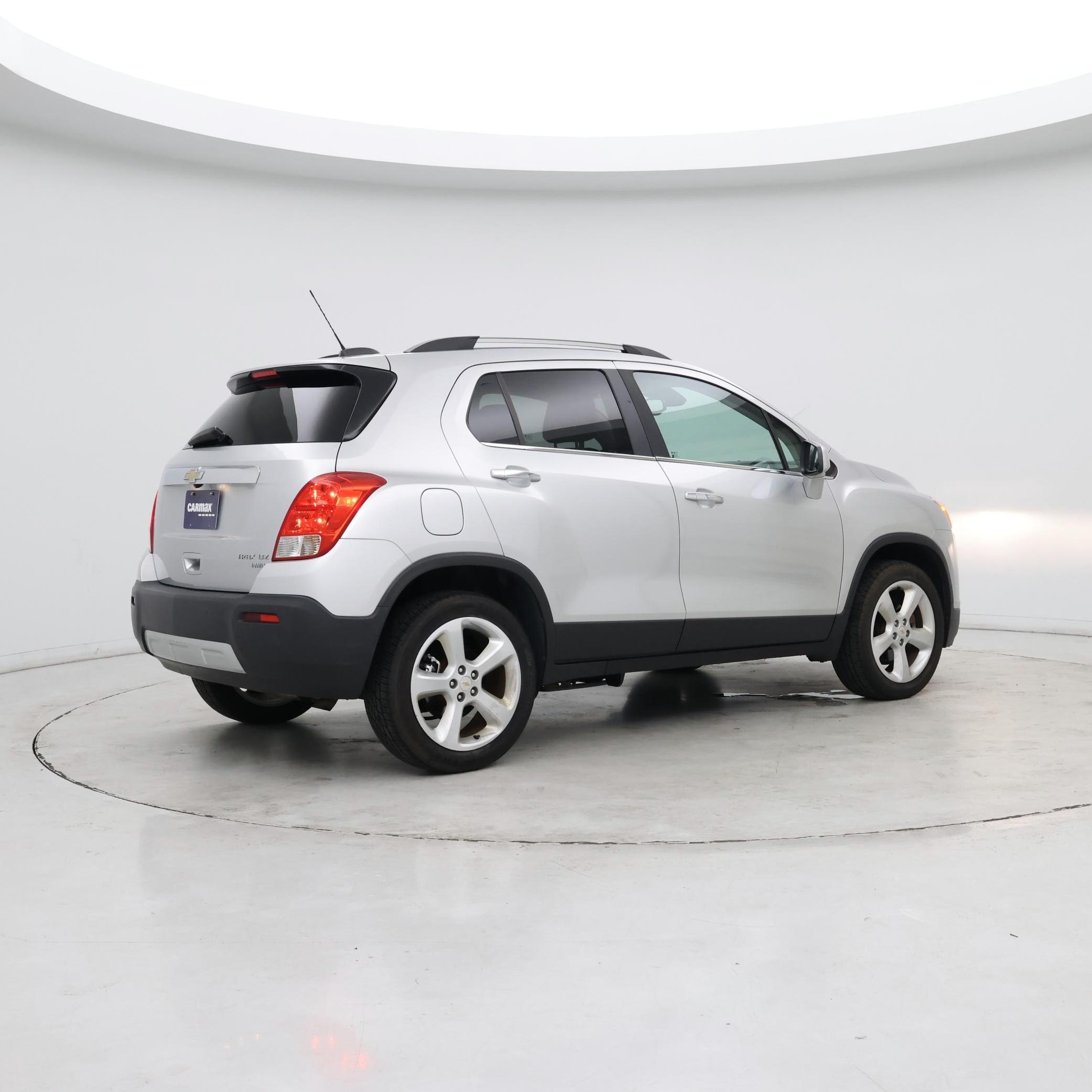 Thumbnail: 2016 Chevrolet Trax - 6