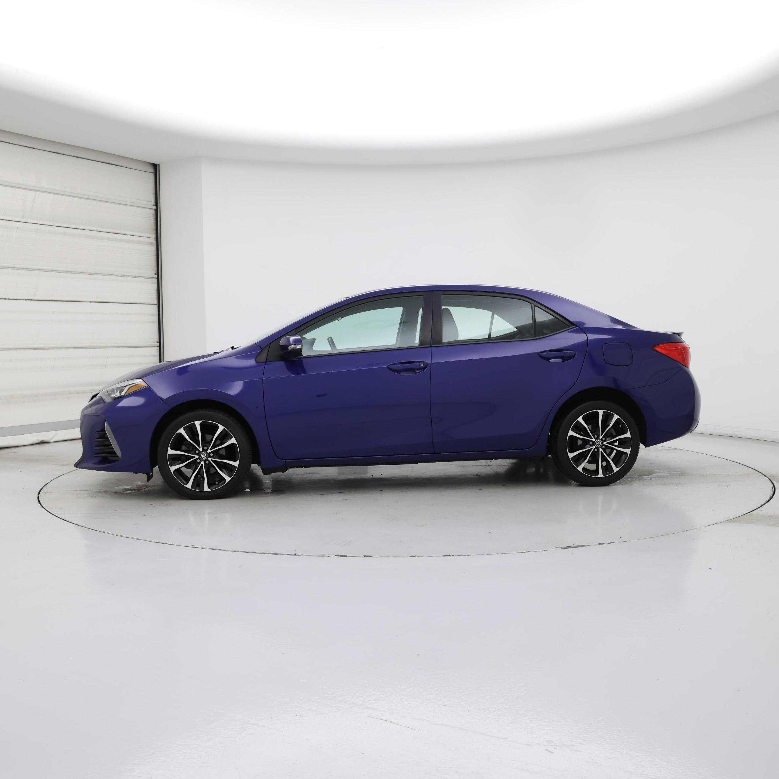Thumbnail: 2019 Toyota Corolla - 3