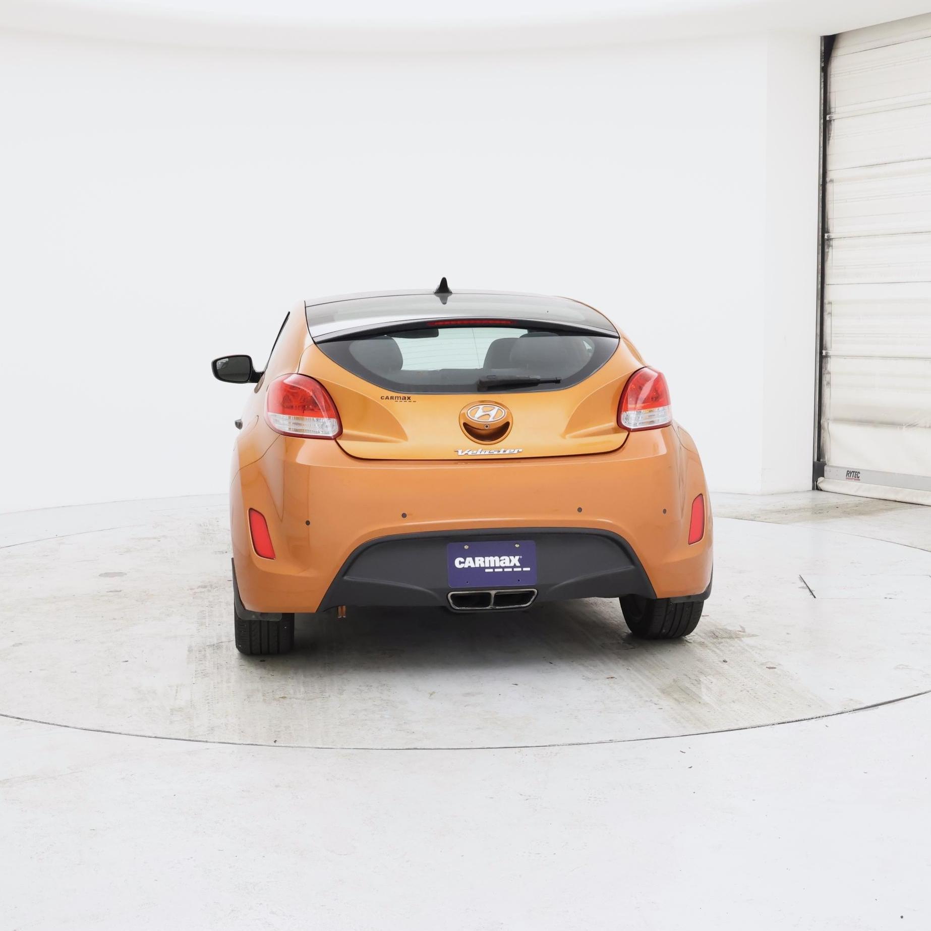 Thumbnail: 2015 Hyundai Veloster - 6