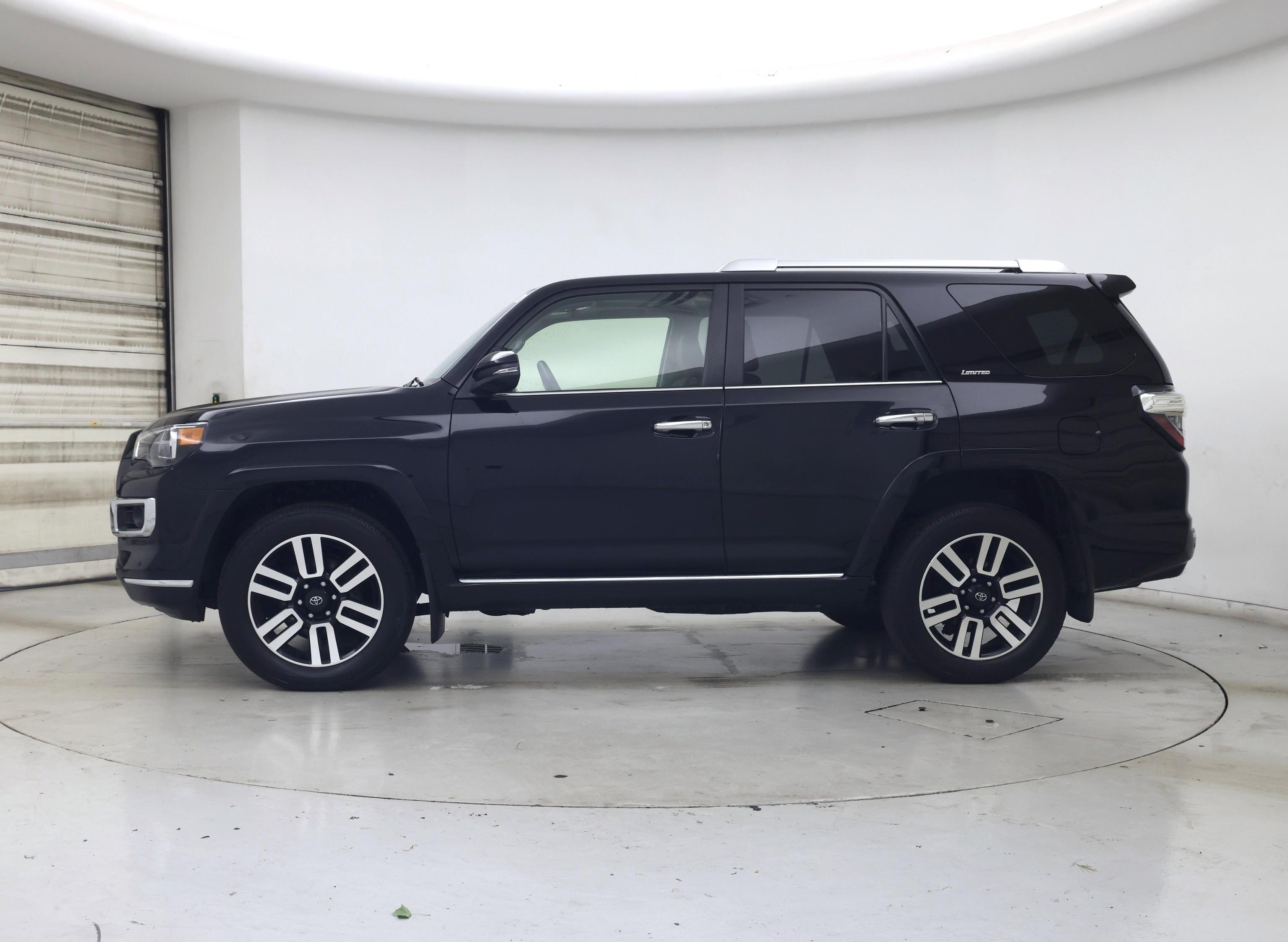 Thumbnail: 2024 Toyota 4Runner - 3