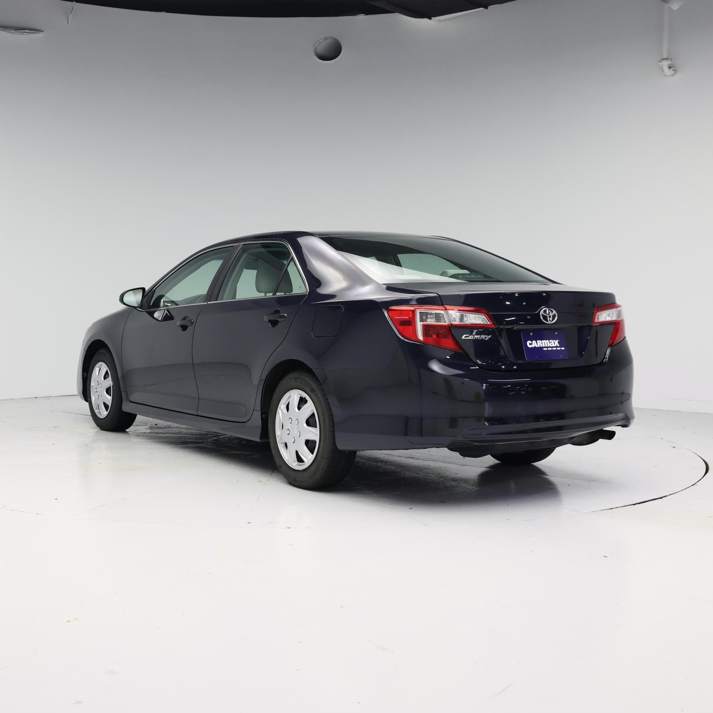 Thumbnail: 2014 Toyota Camry - 2