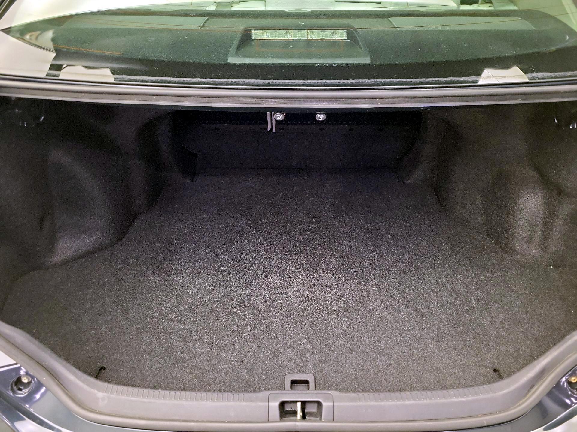 Thumbnail: 2014 Toyota Camry - 19