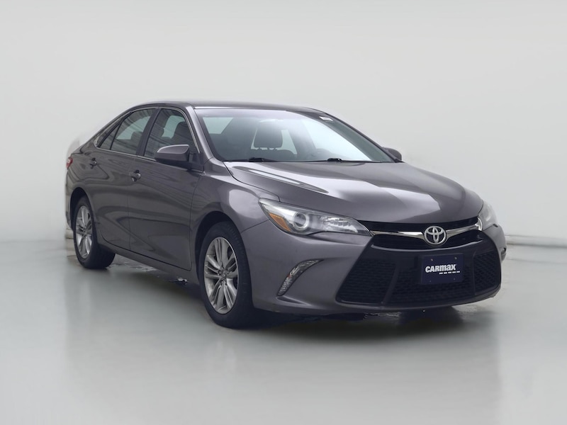 2015 Toyota Camry SE -
                  Westborough, MA