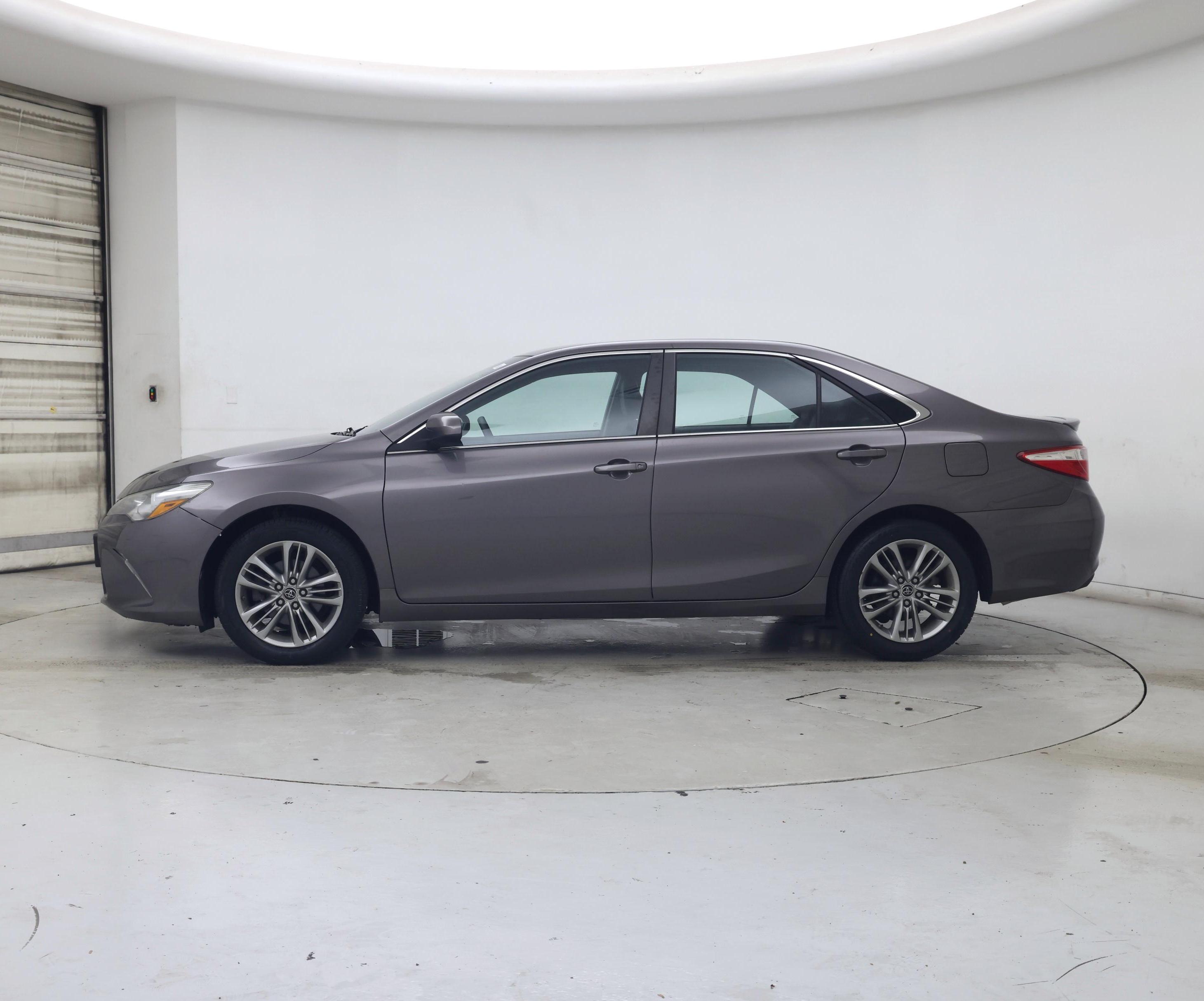Thumbnail: 2015 Toyota Camry - 3