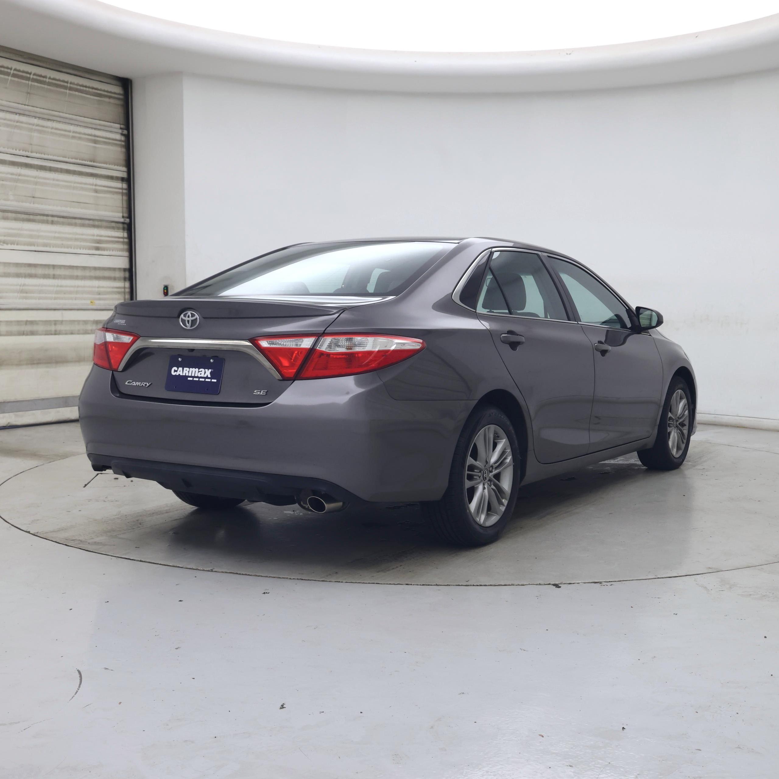 Thumbnail: 2015 Toyota Camry - 8