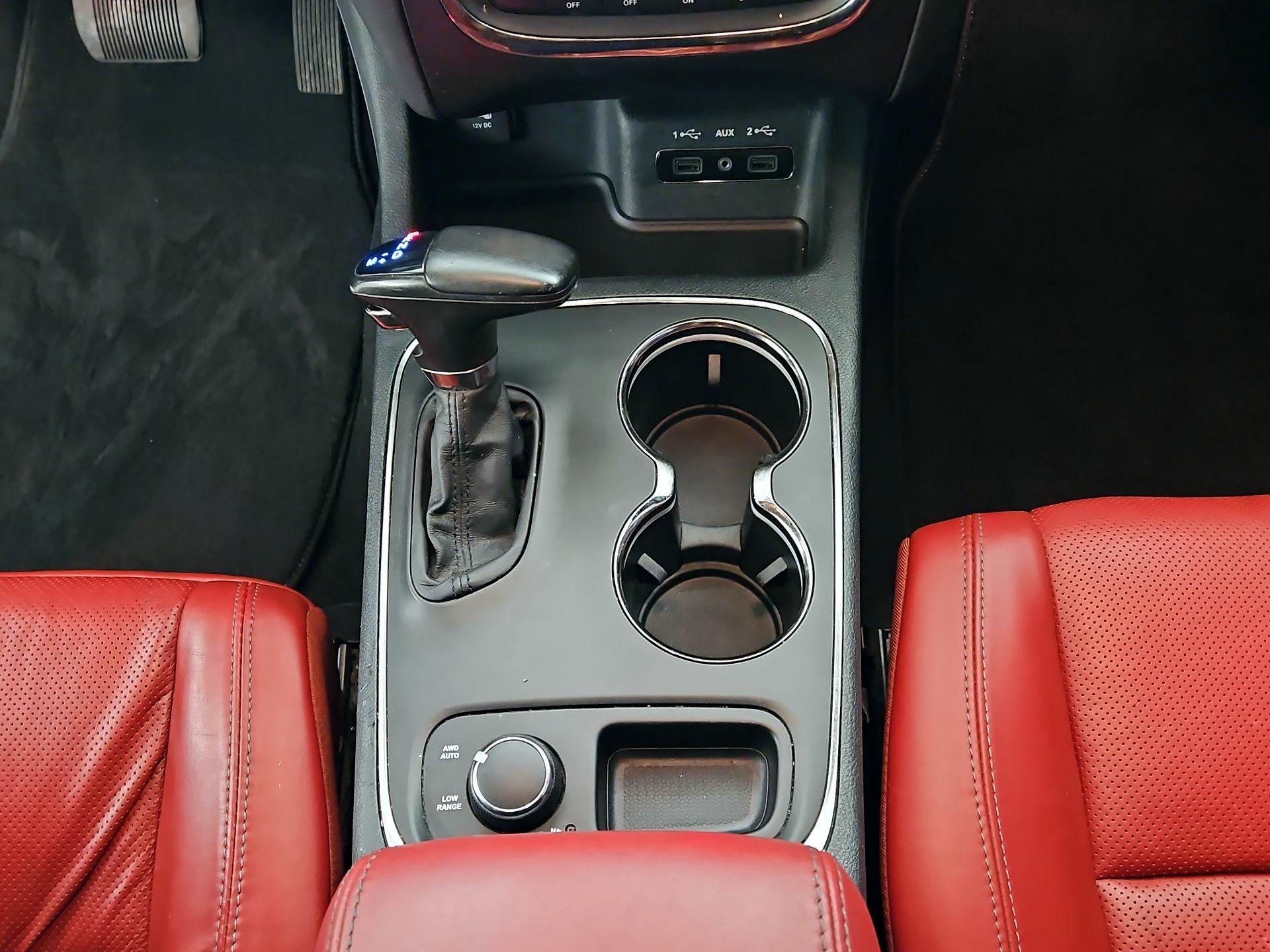 Thumbnail: 2019 Dodge Durango - 16