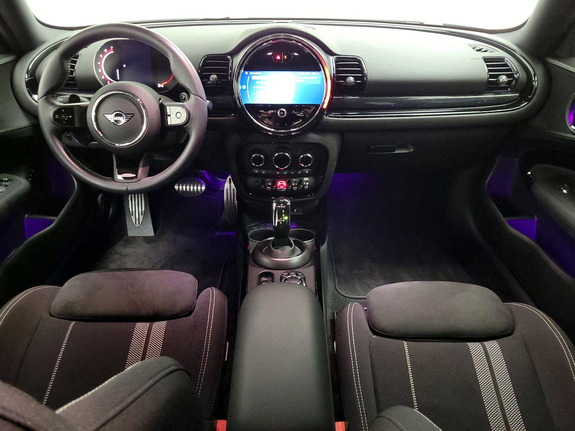 Thumbnail: 2024 MINI Cooper Clubman - 9
