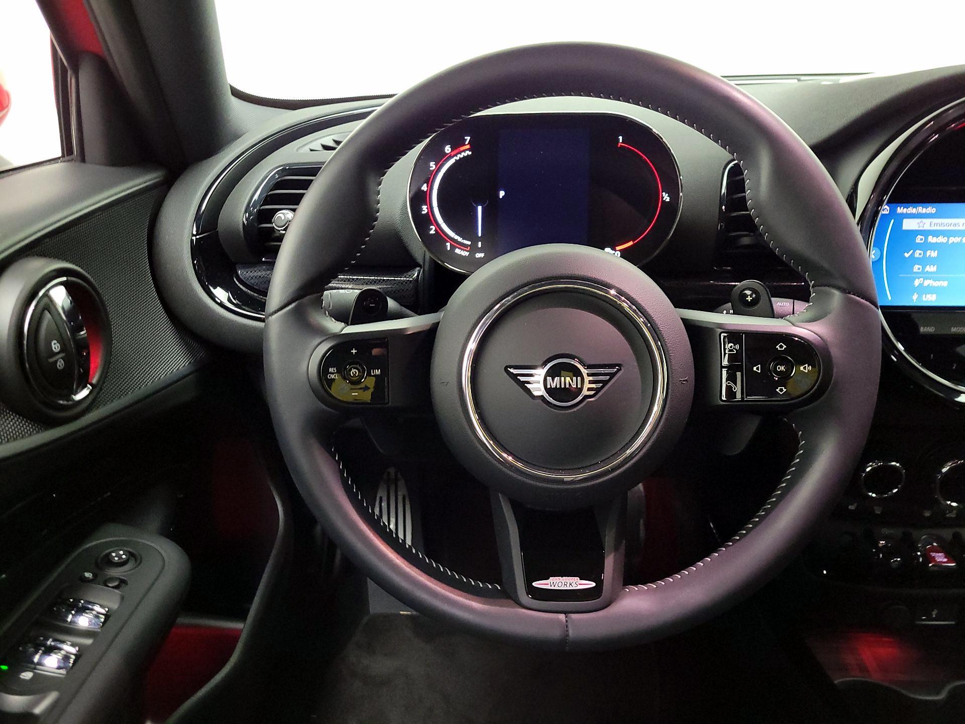 Thumbnail: 2024 MINI Cooper Clubman - 10