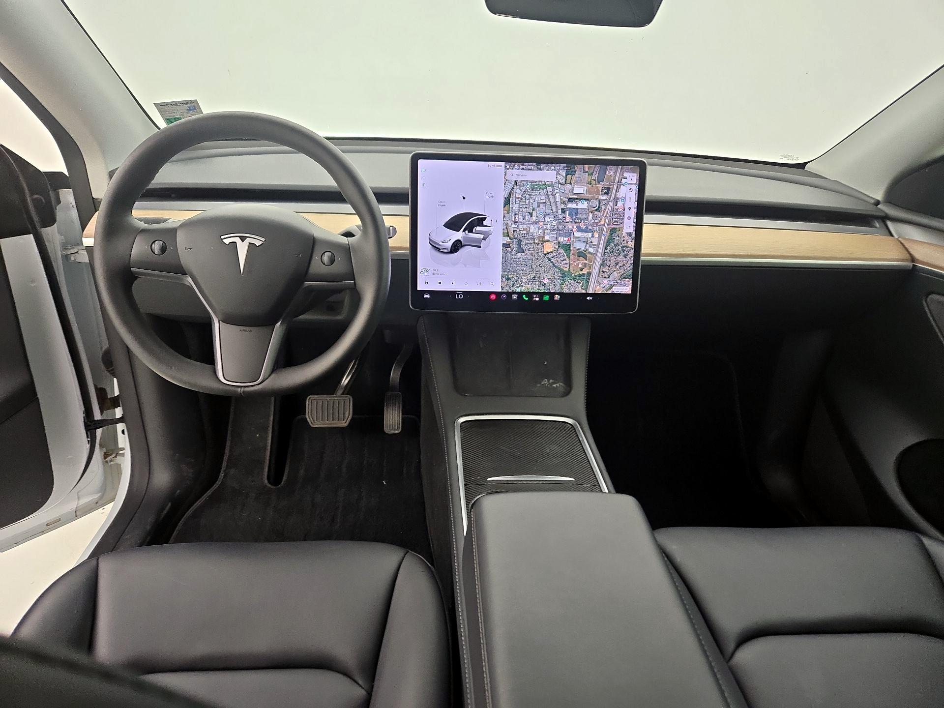 Thumbnail: 2023 Tesla Model Y - 9
