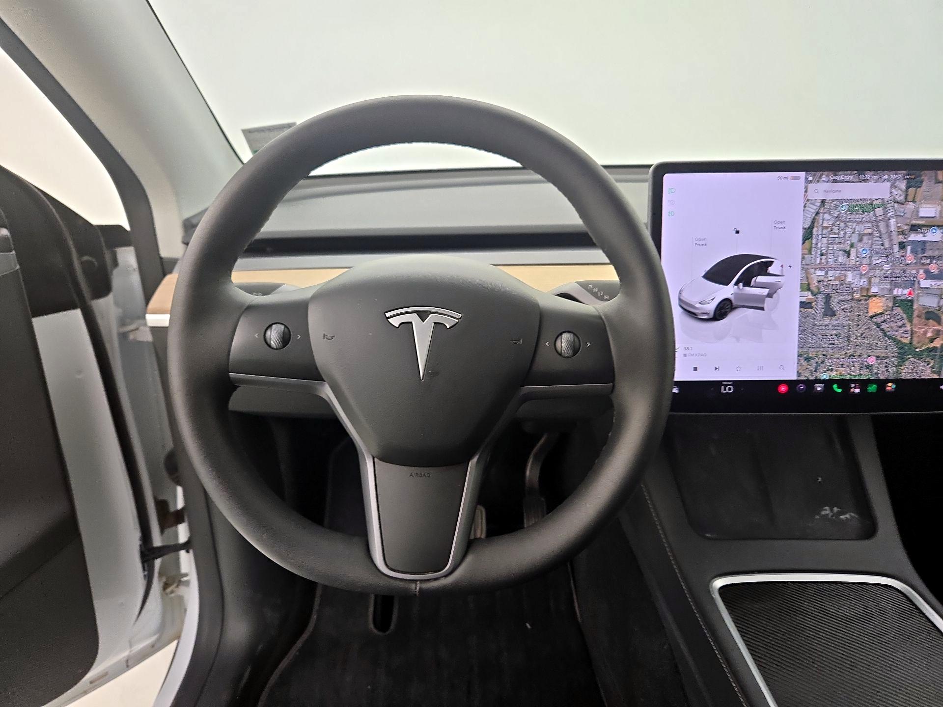 Thumbnail: 2023 Tesla Model Y - 10