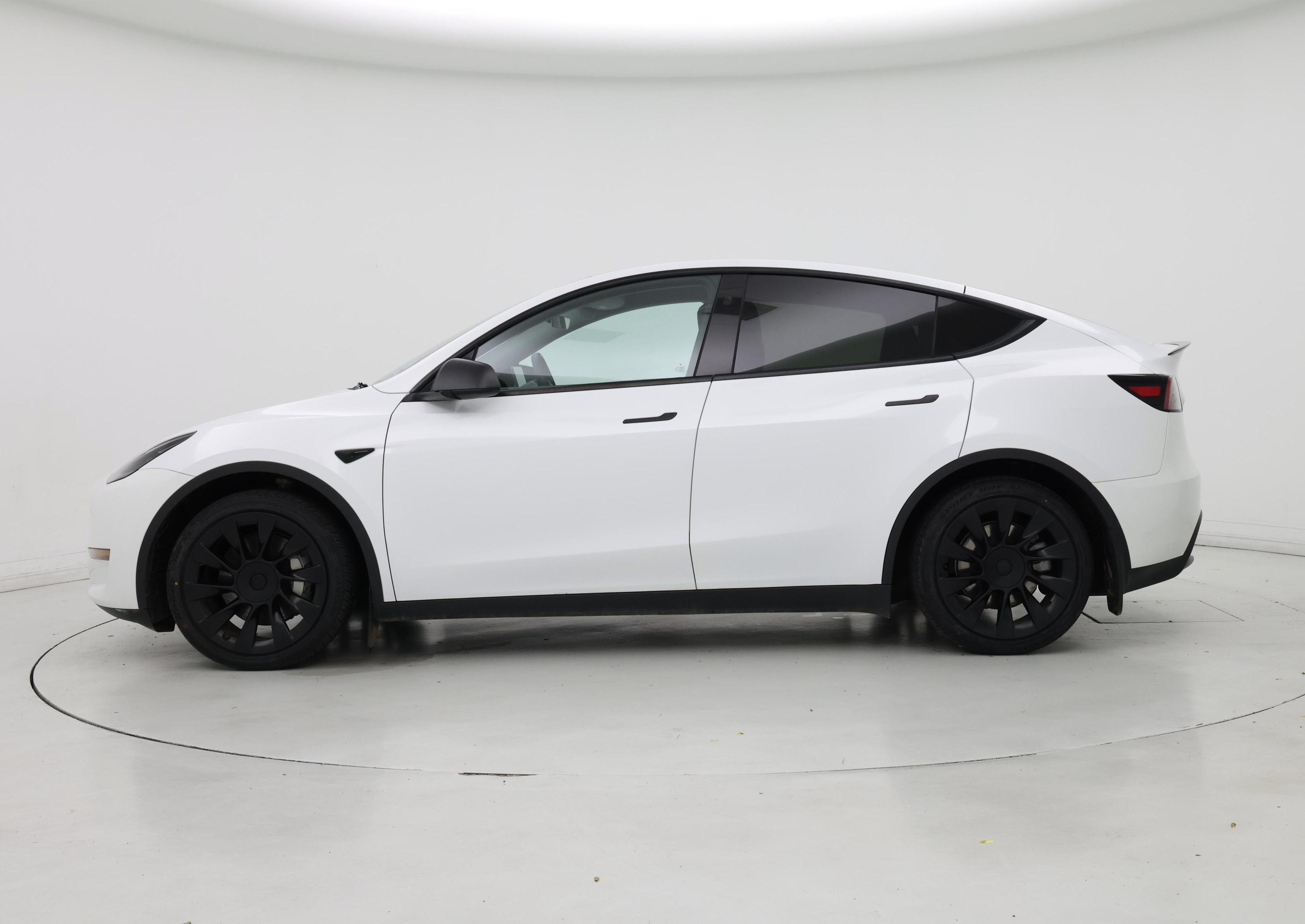 Thumbnail: 2023 Tesla Model Y - 3