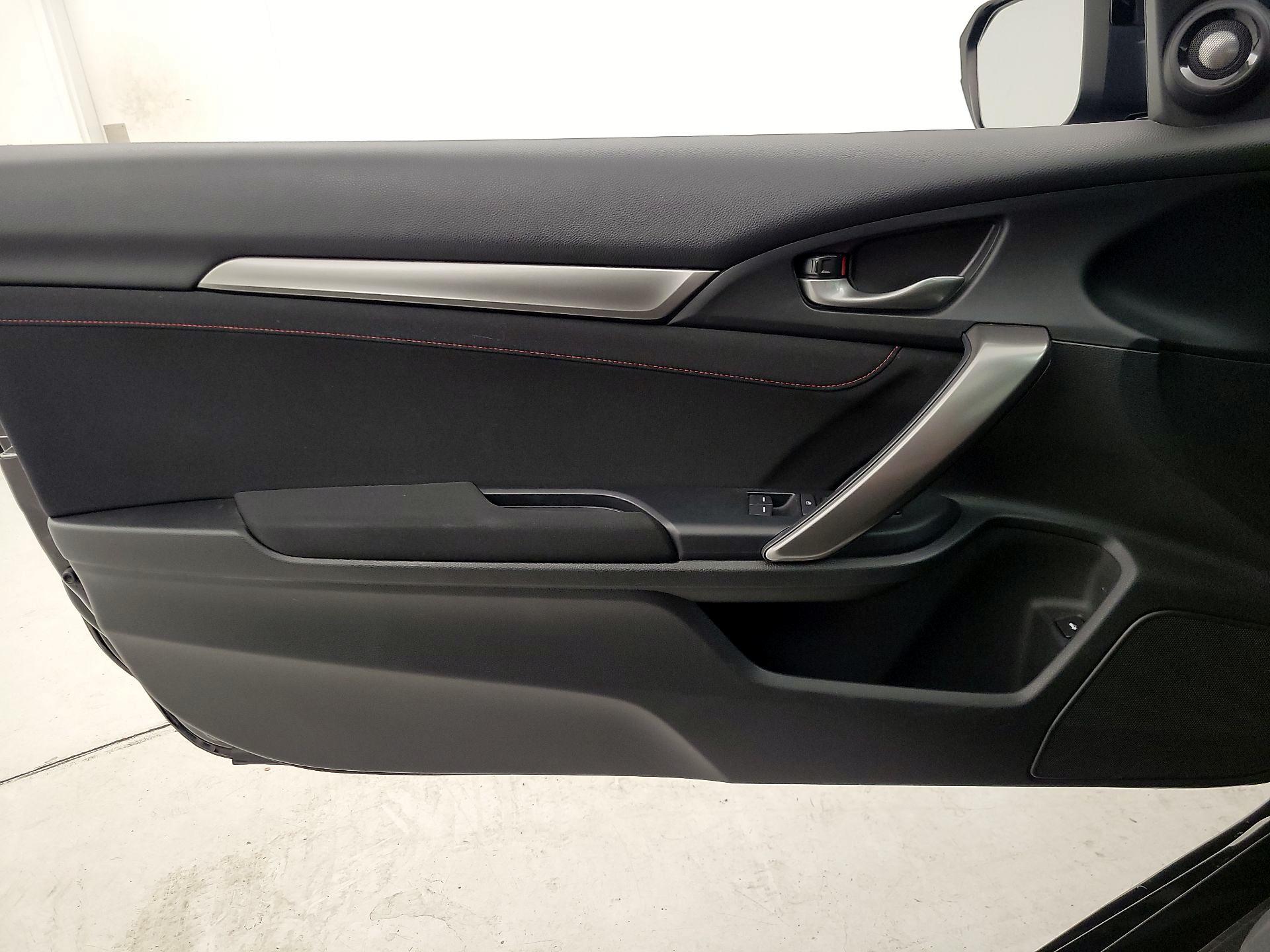 Thumbnail: 2018 Honda Civic - 12