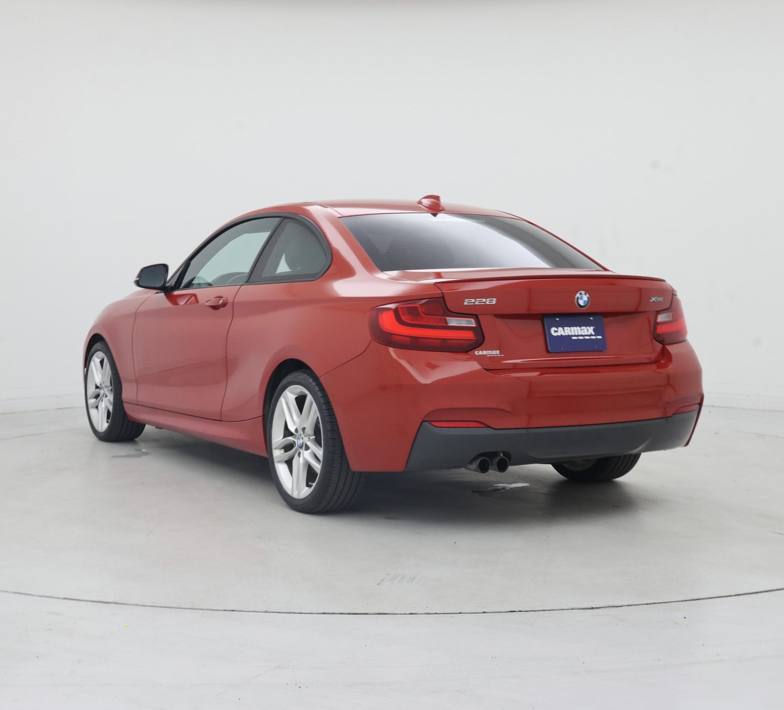 Thumbnail: 2015 BMW 2 Series - 2