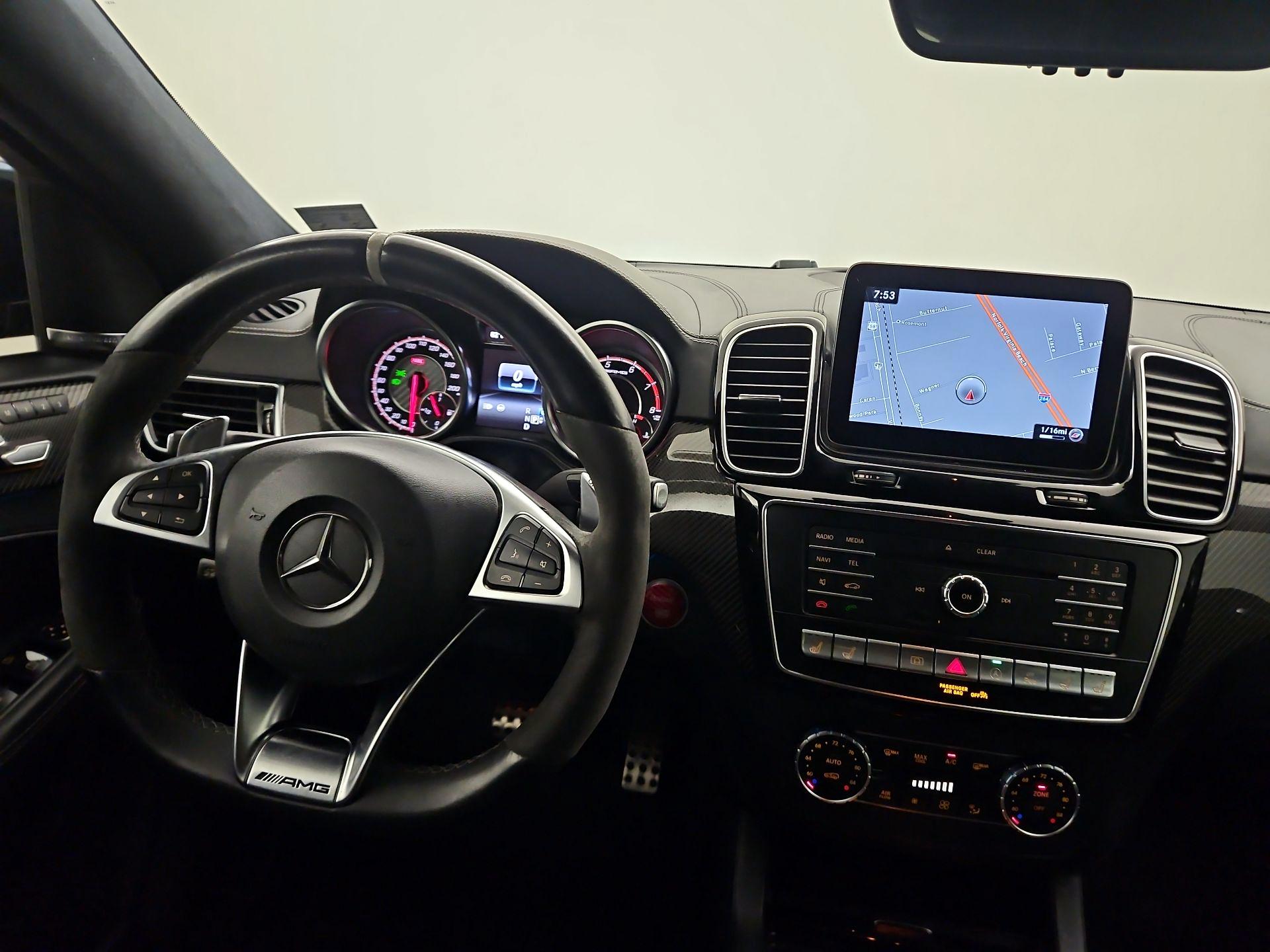 Thumbnail: 2019 Mercedes-Benz GL-Class - 10