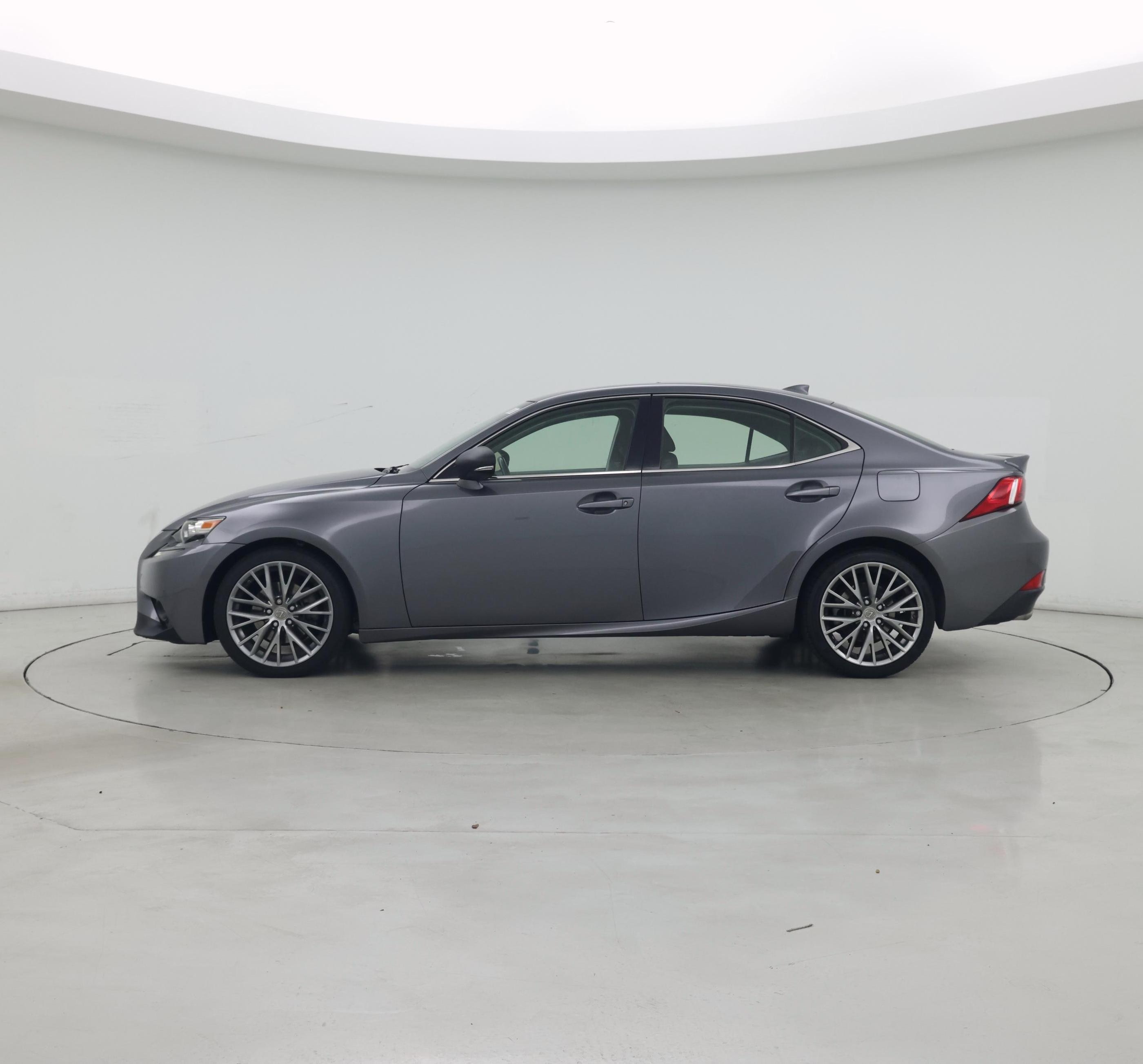 Thumbnail: 2015 Lexus IS - 3