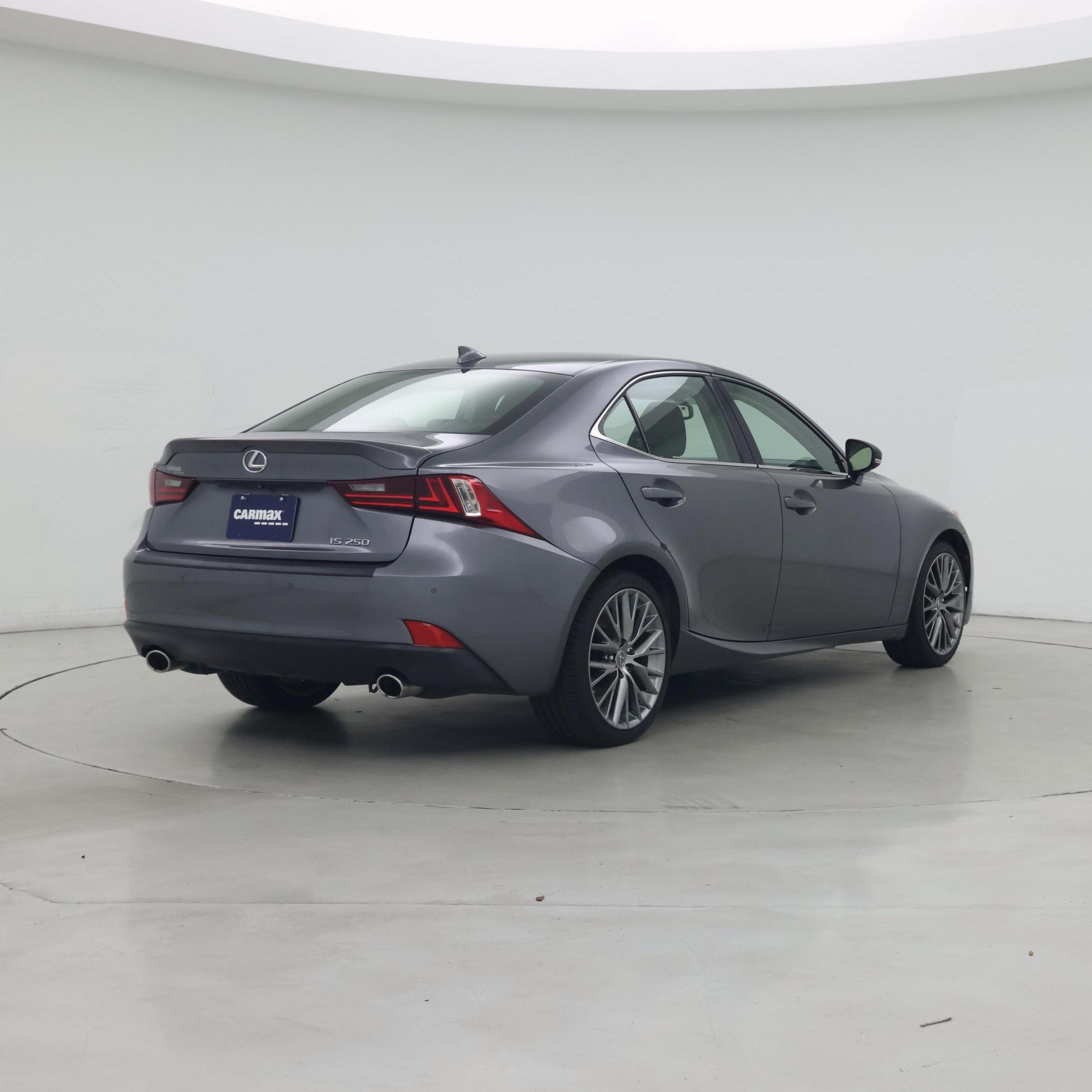 Thumbnail: 2015 Lexus IS - 8