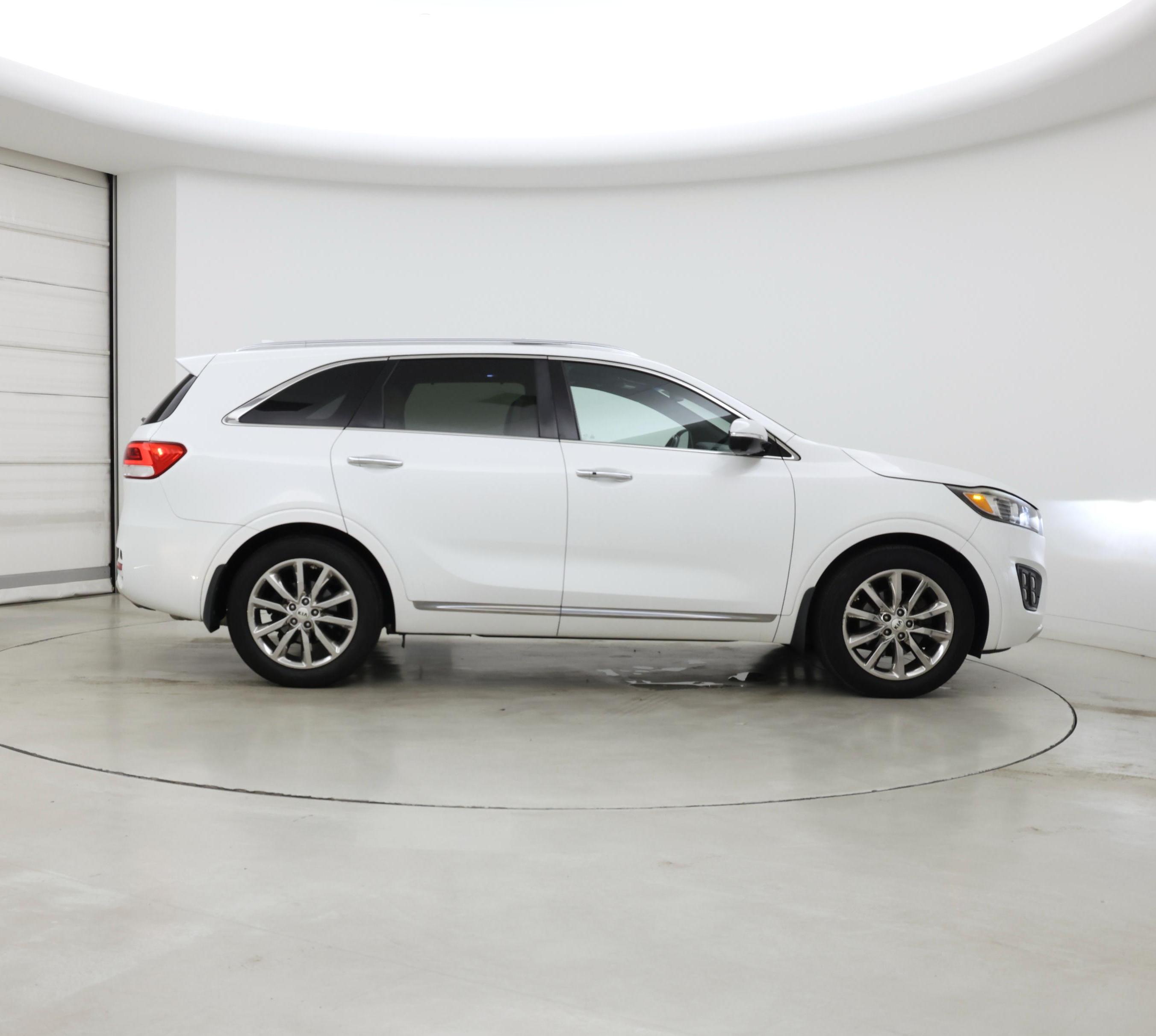 Thumbnail: 2016 Kia Sorento - 7