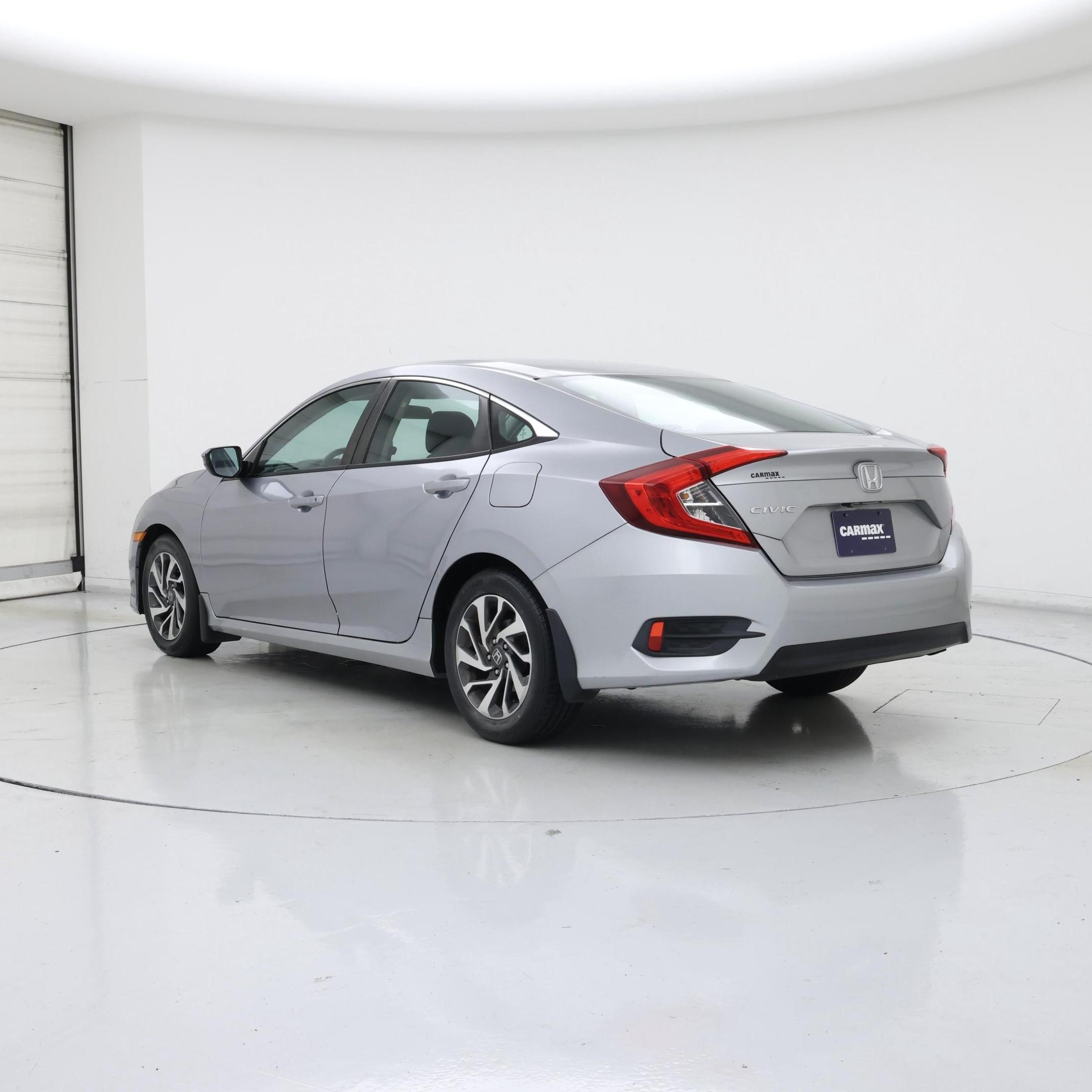 Thumbnail: 2016 Honda Civic - 2