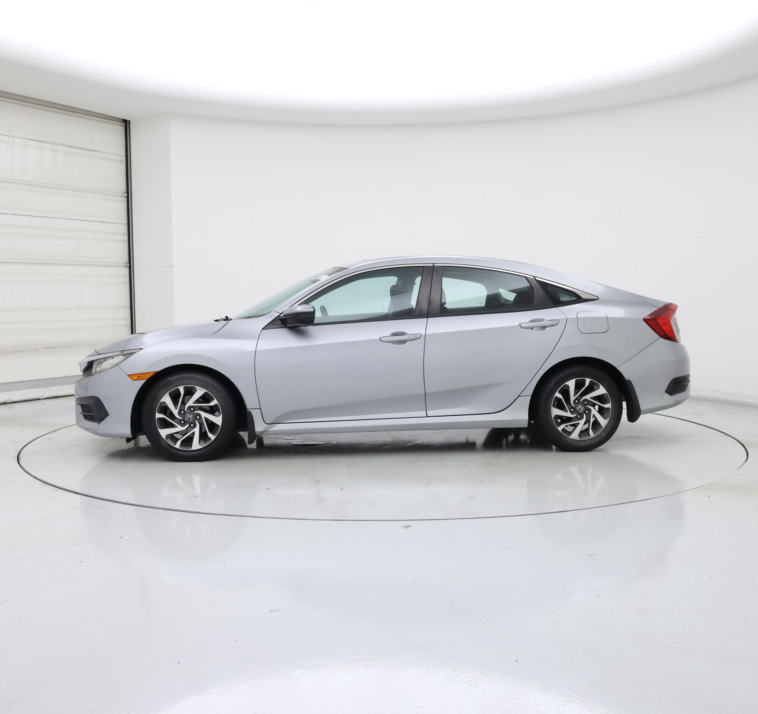 Thumbnail: 2016 Honda Civic - 3