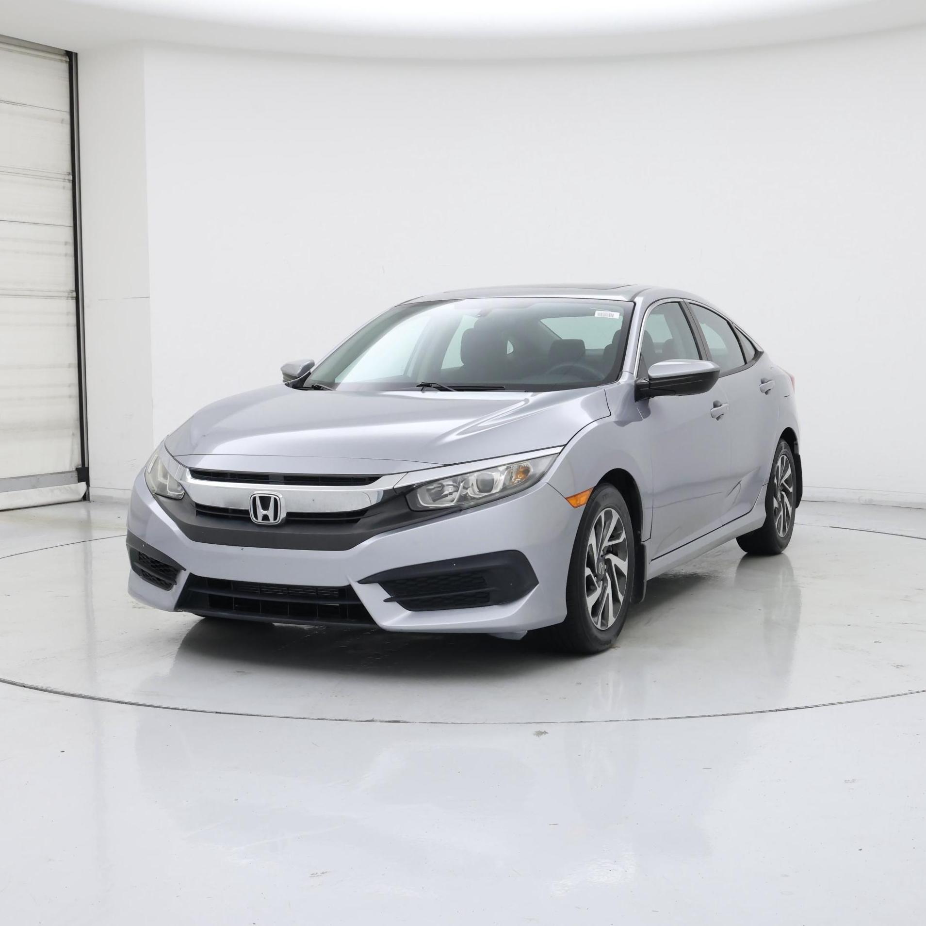 Thumbnail: 2016 Honda Civic - 4