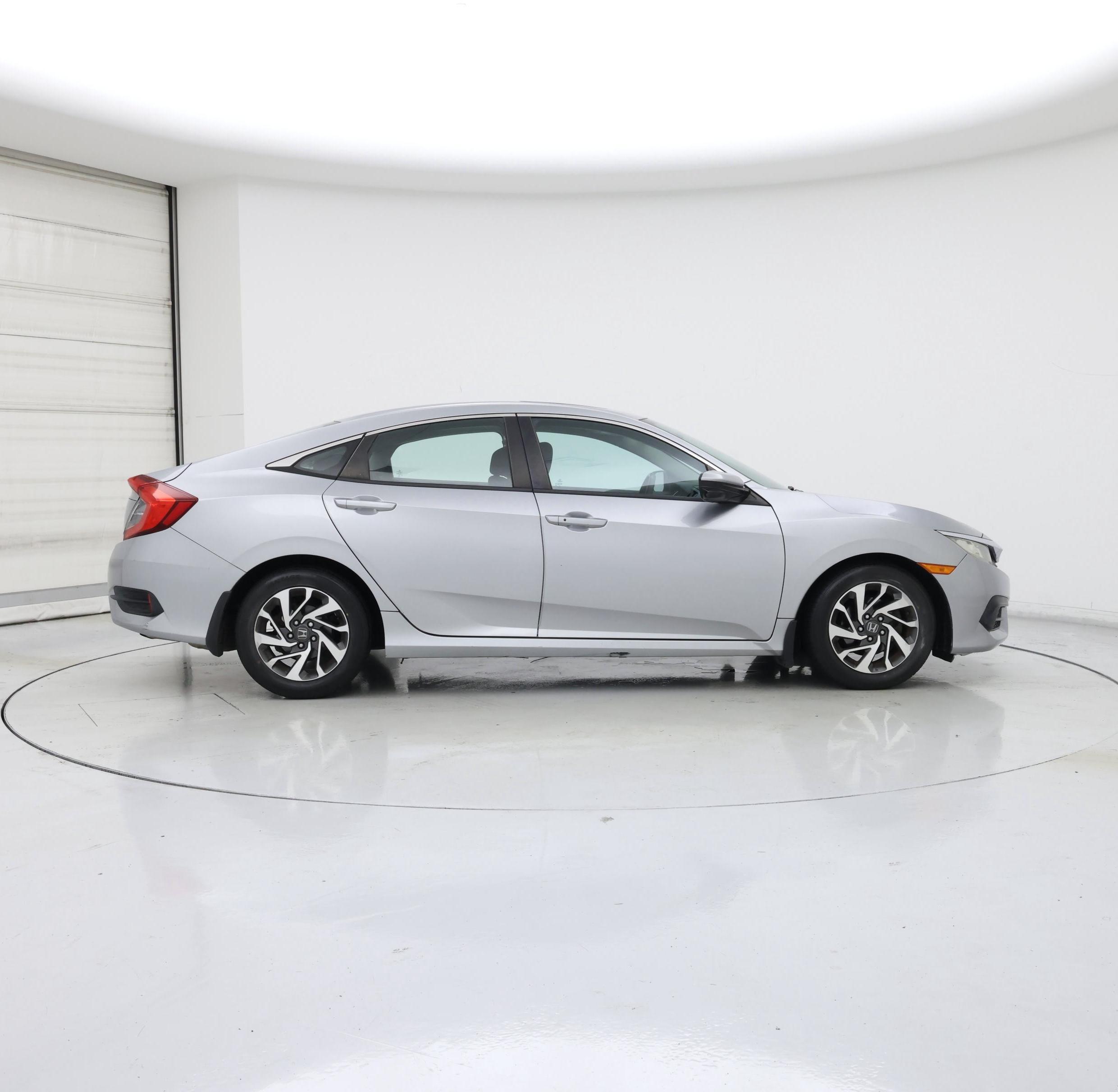 Thumbnail: 2016 Honda Civic - 7