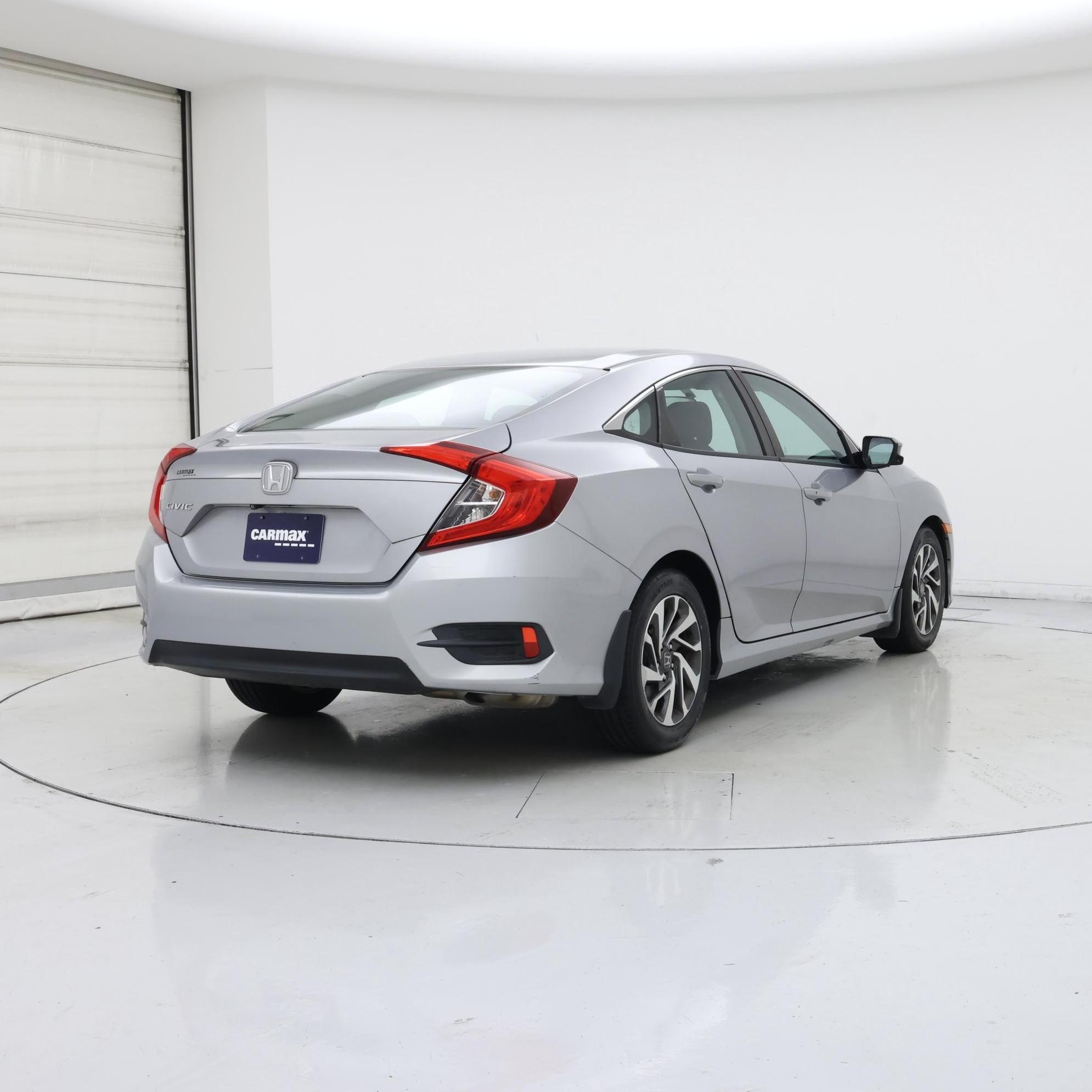 Thumbnail: 2016 Honda Civic - 8