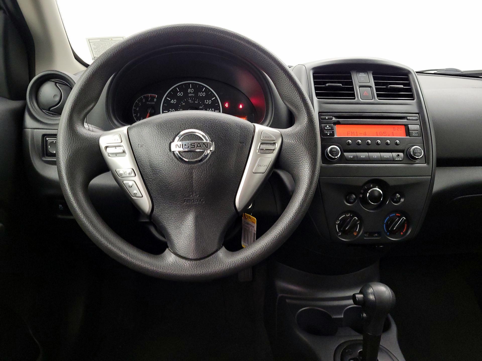 Thumbnail: 2016 Nissan Versa - 10