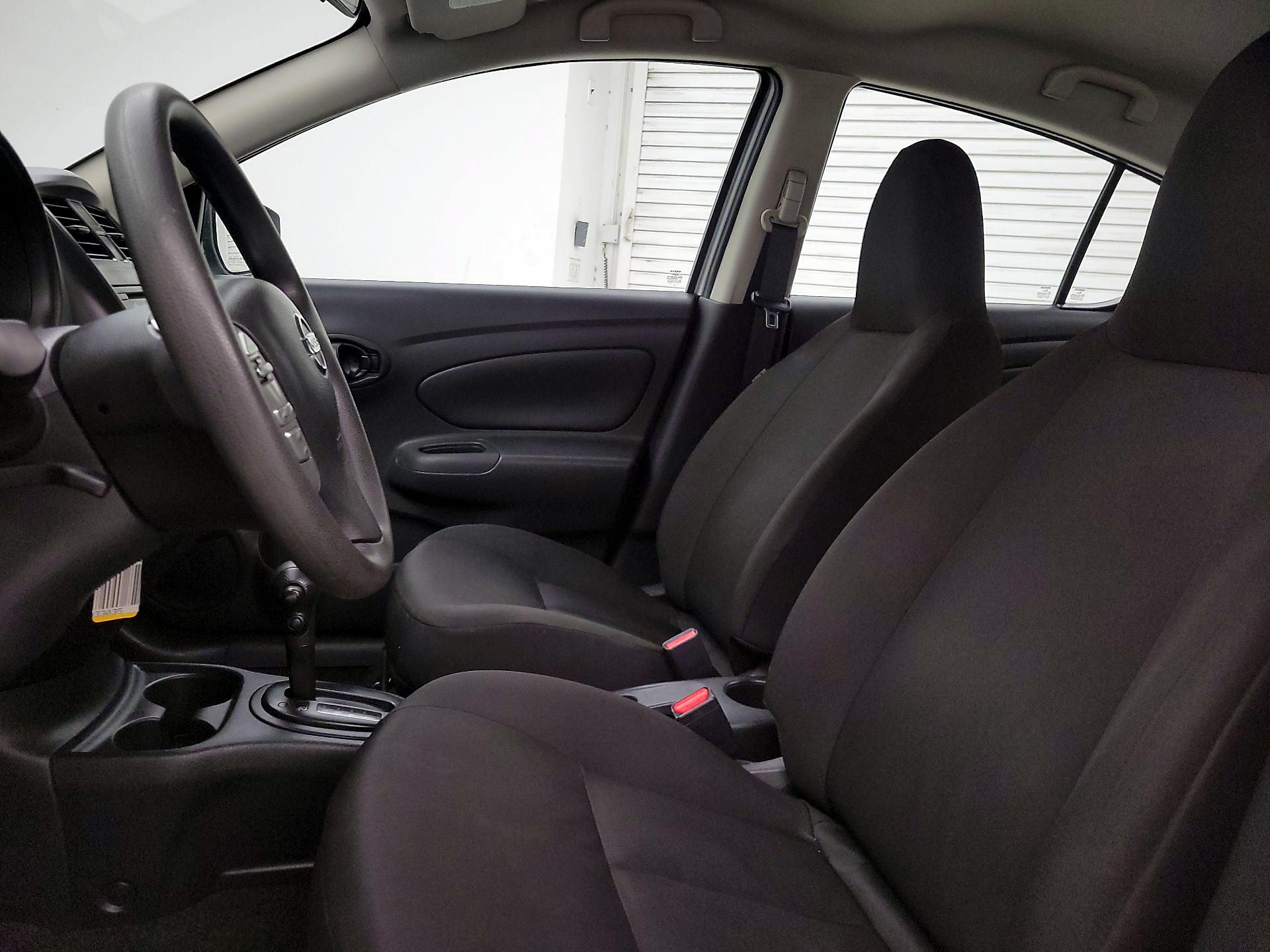 Thumbnail: 2016 Nissan Versa - 11
