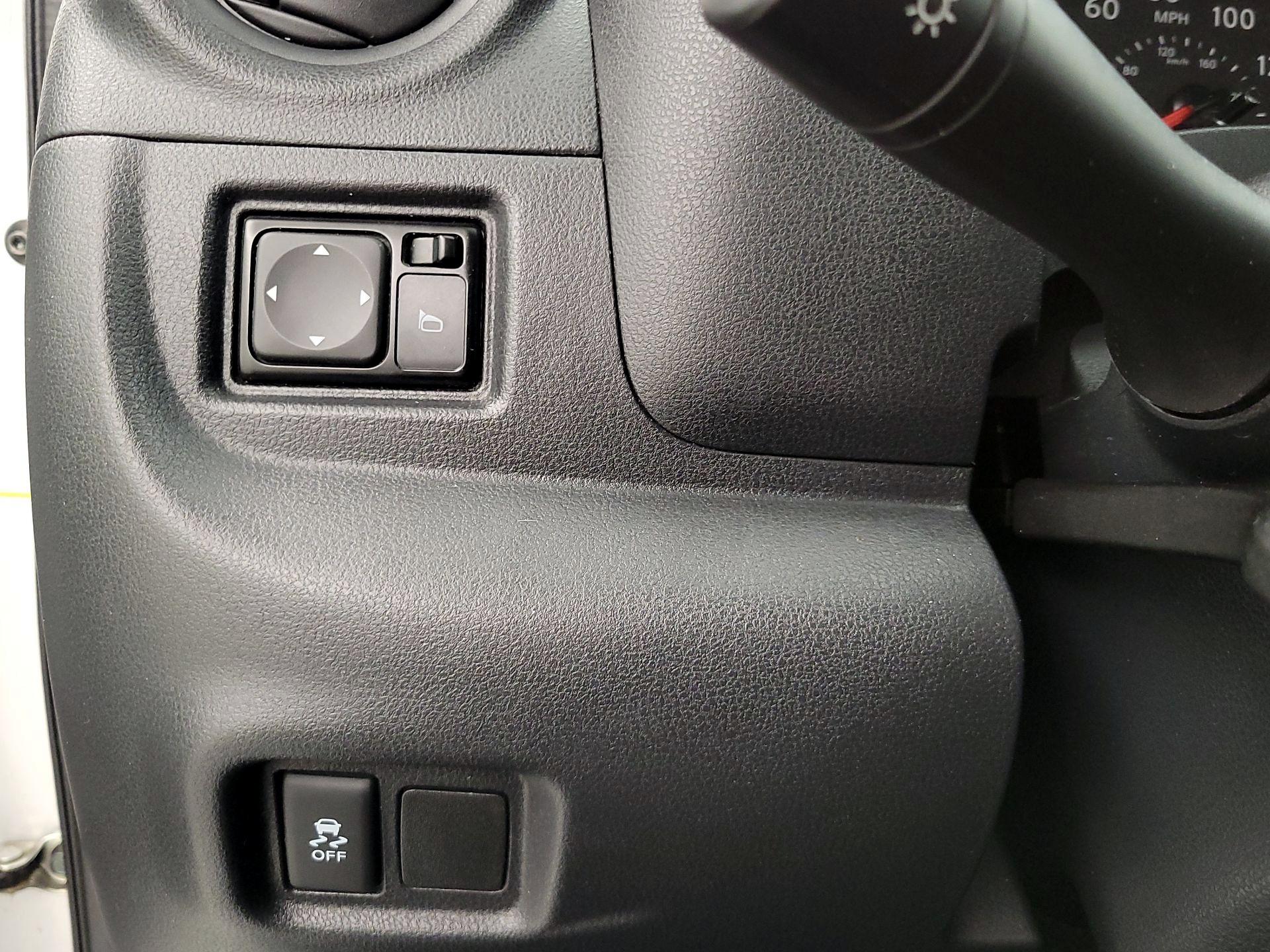 Thumbnail: 2016 Nissan Versa - 13