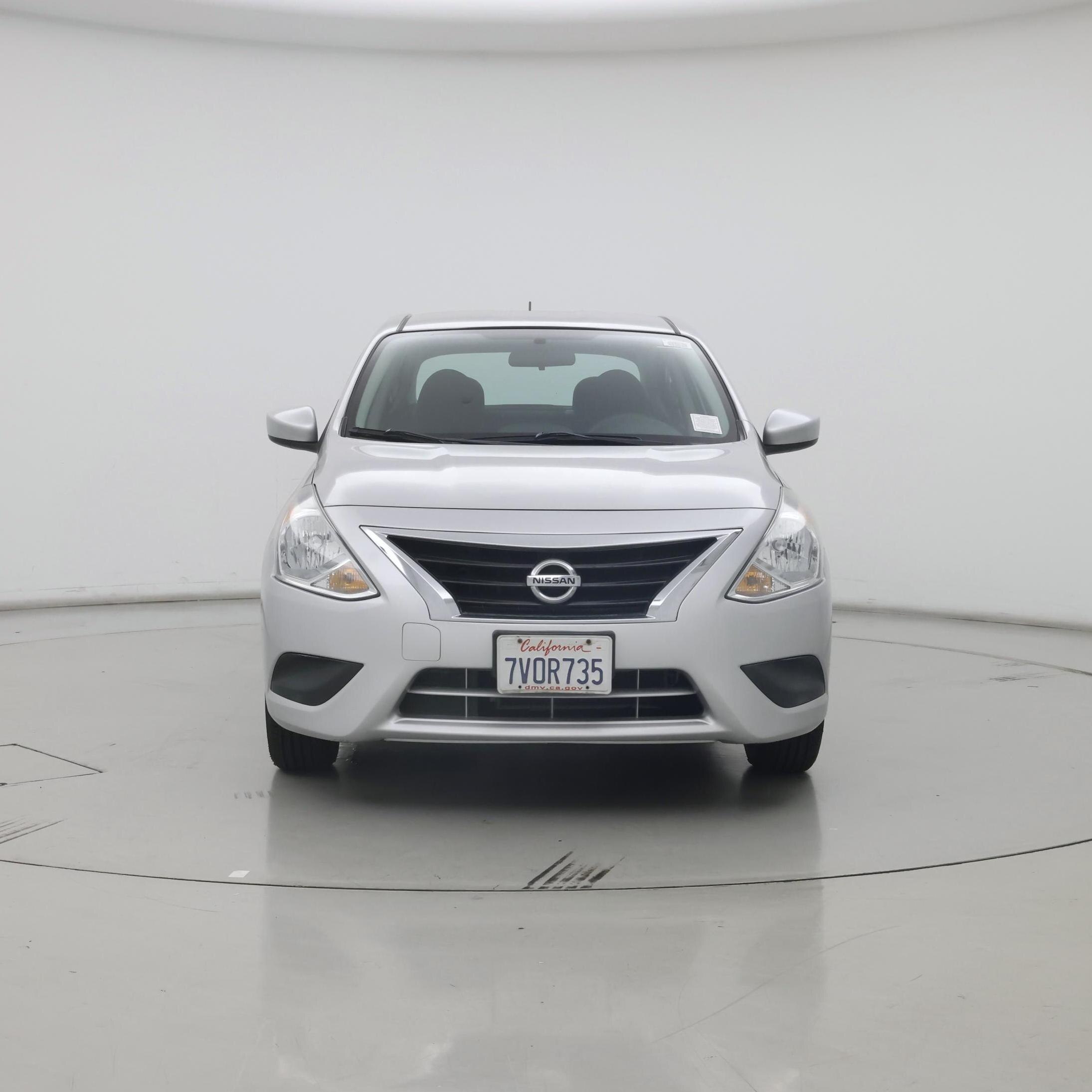 Thumbnail: 2016 Nissan Versa - 5