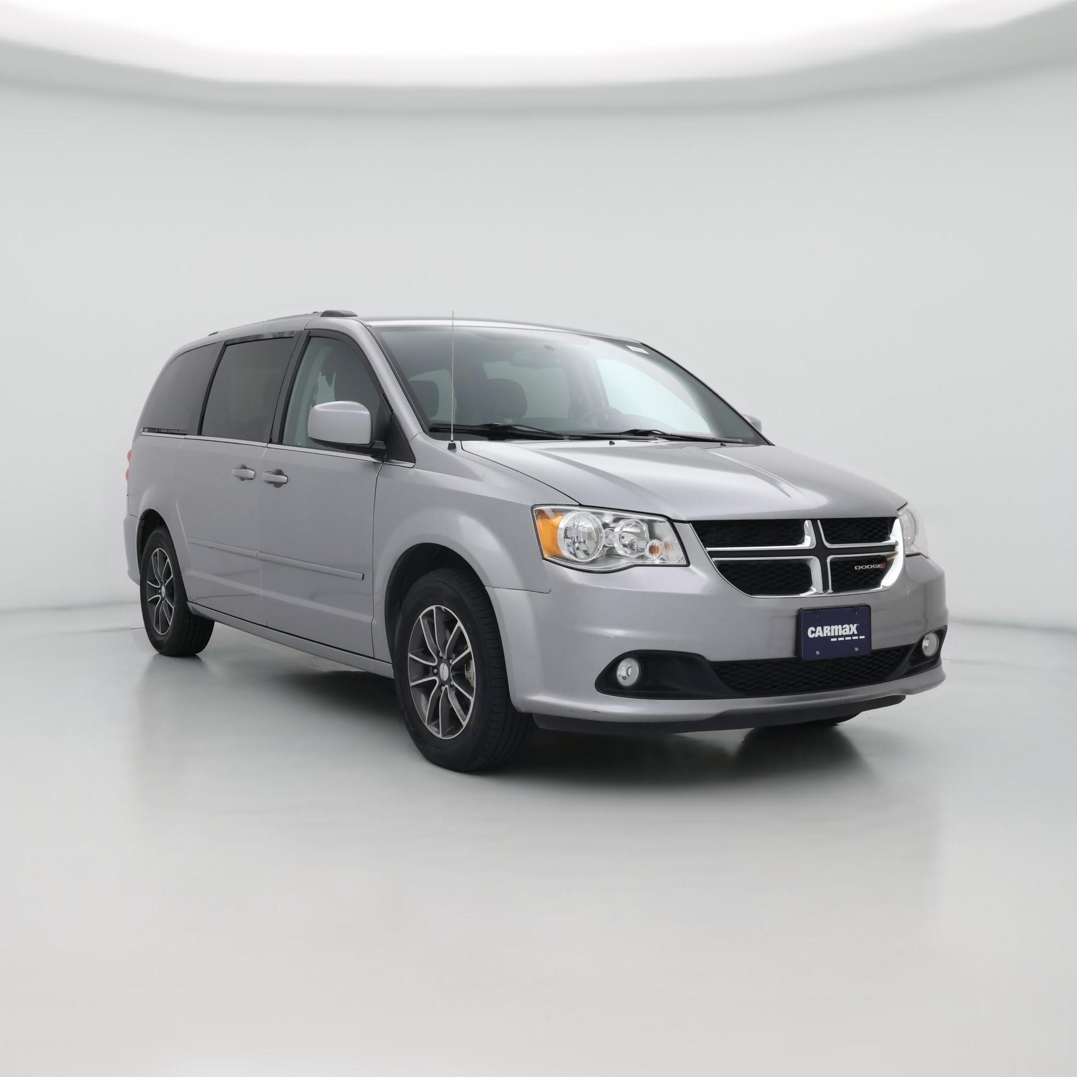 Thumbnail: 2017 Dodge Grand Caravan - 1