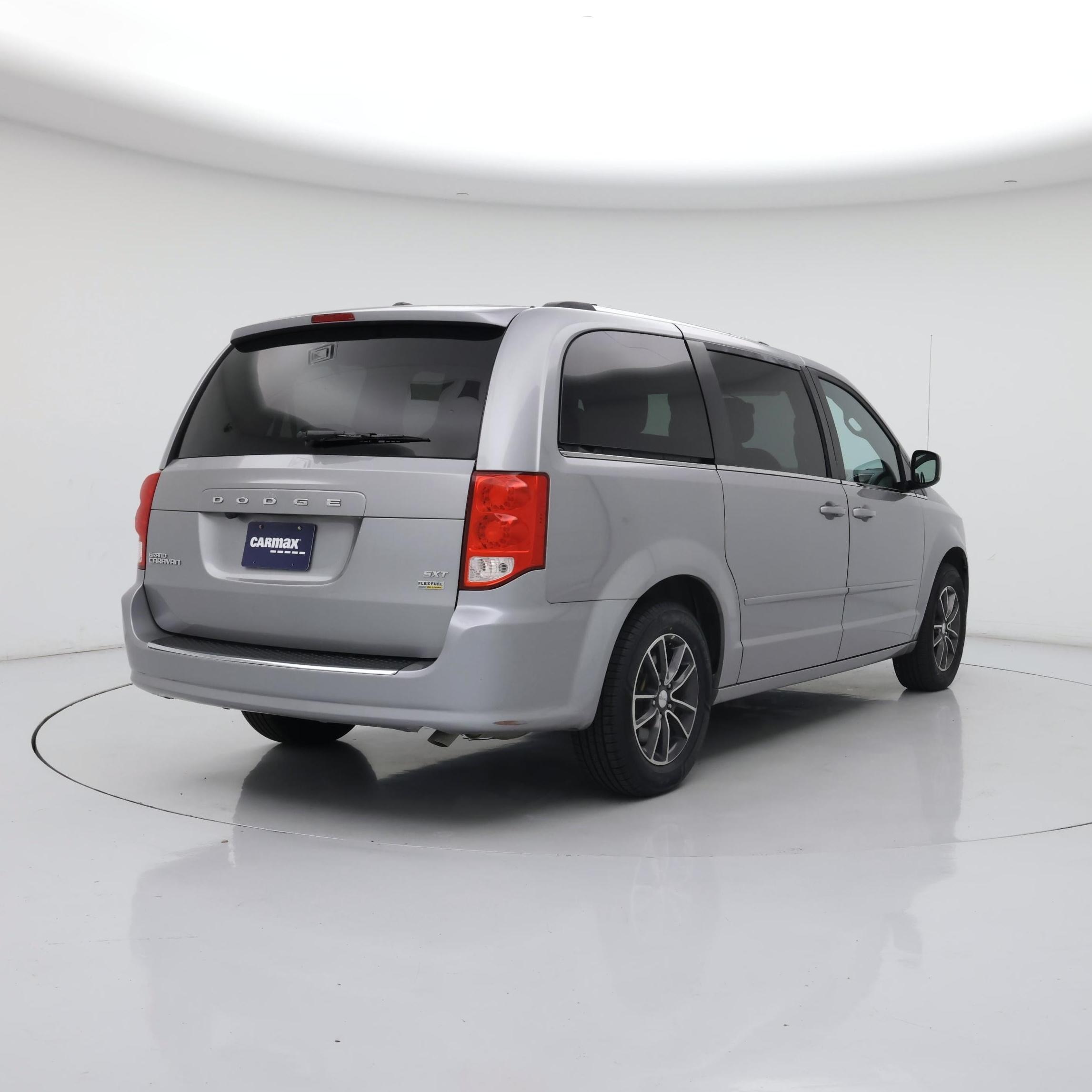 Thumbnail: 2017 Dodge Grand Caravan - 8