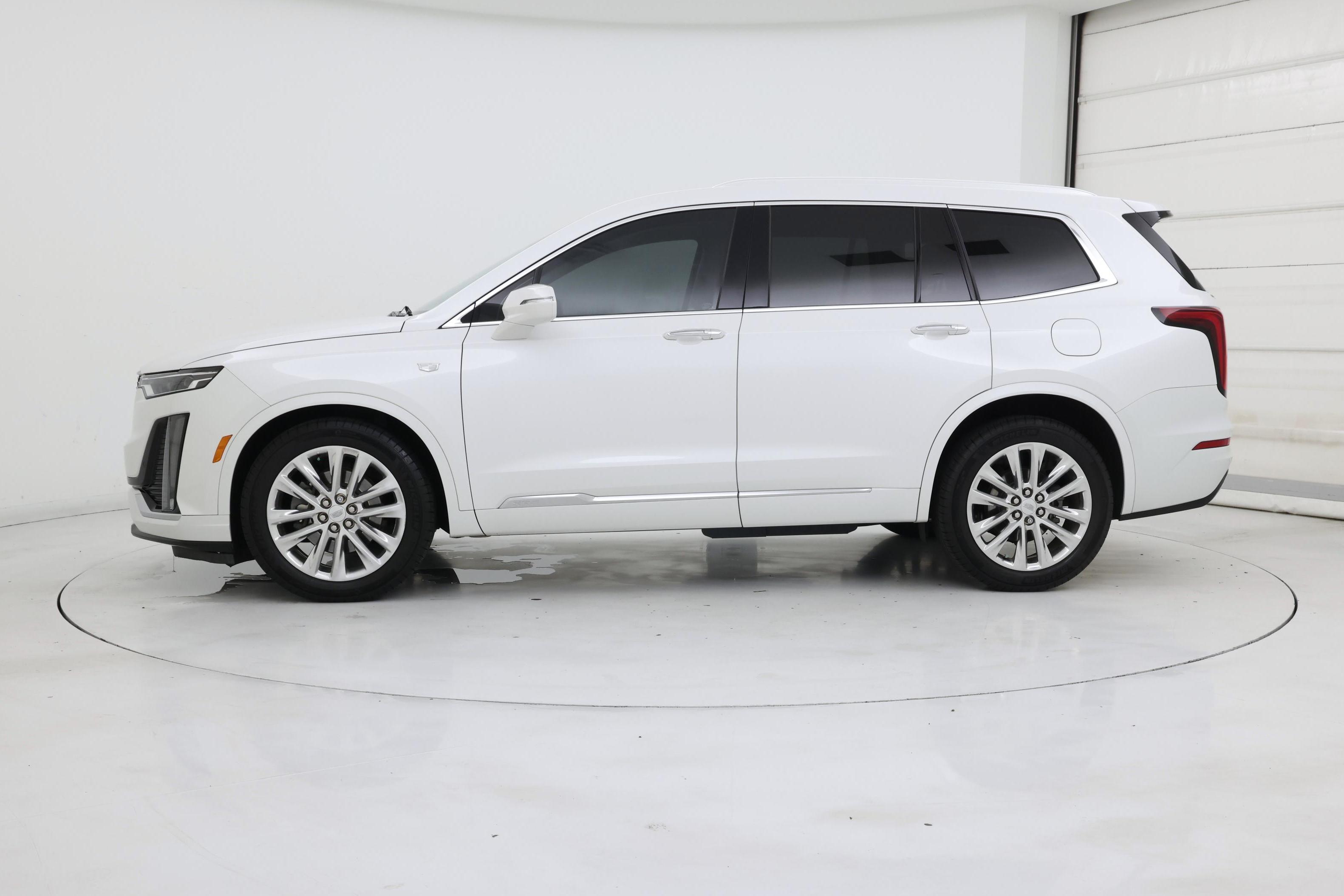 Thumbnail: 2020 Cadillac XT6 - 3