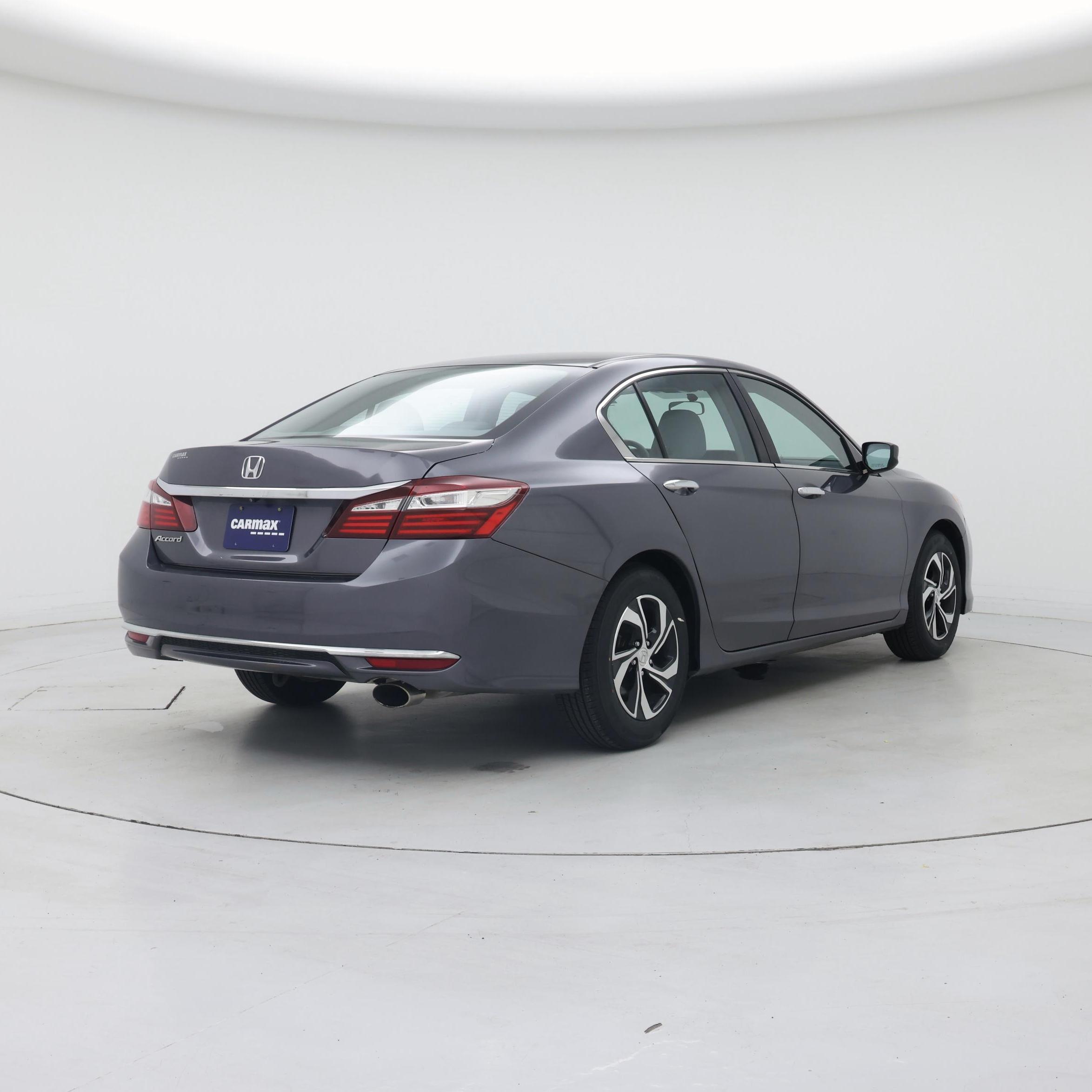 Thumbnail: 2017 Honda Accord - 8