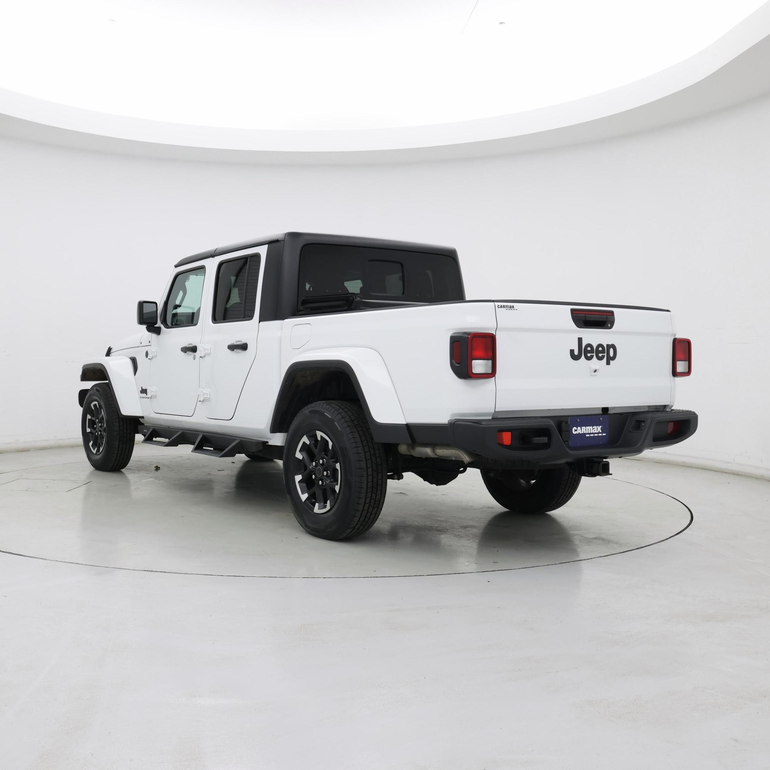 Thumbnail: 2024 Jeep Gladiator - 2