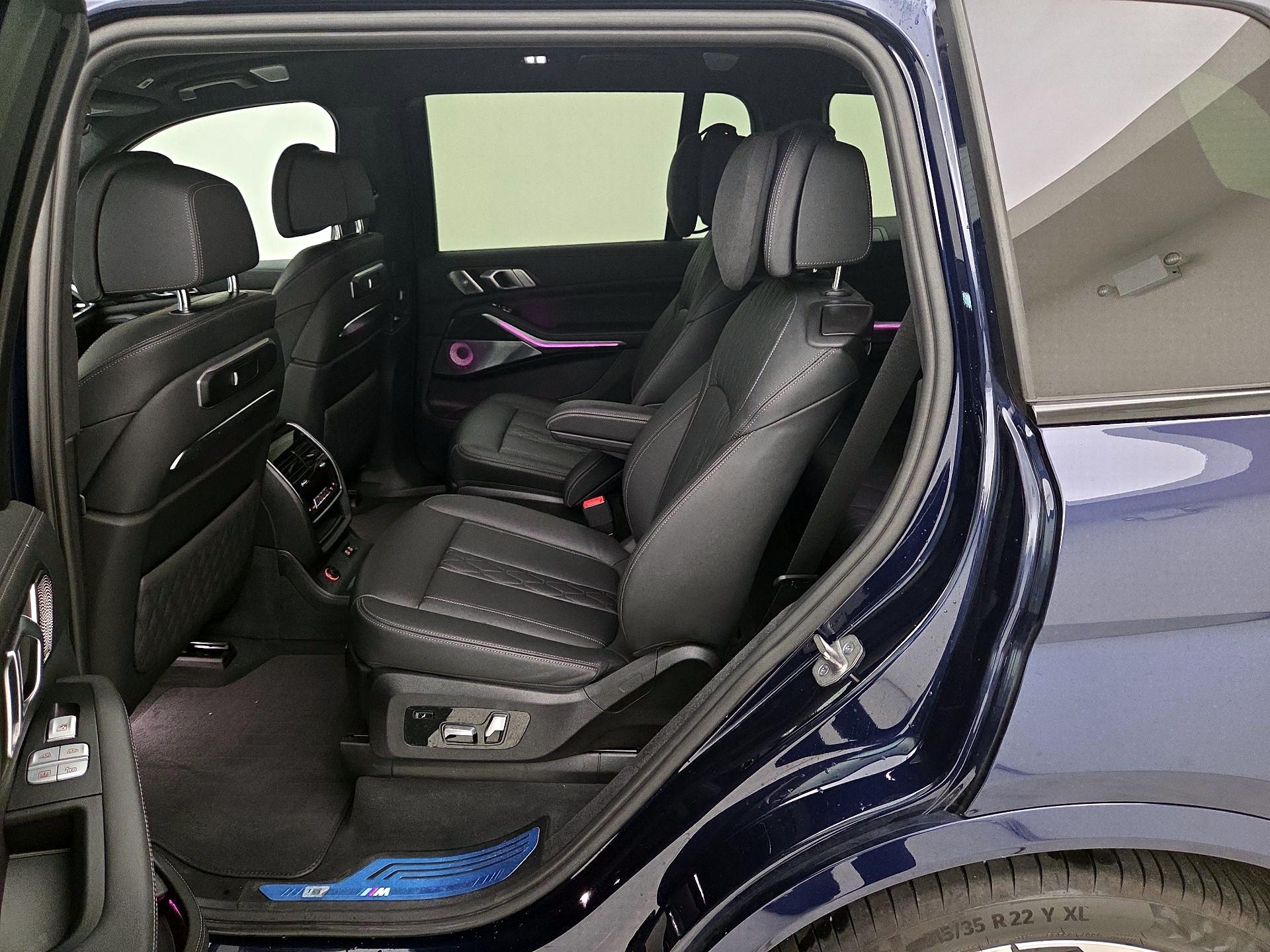 Thumbnail: 2023 BMW X7 - 19