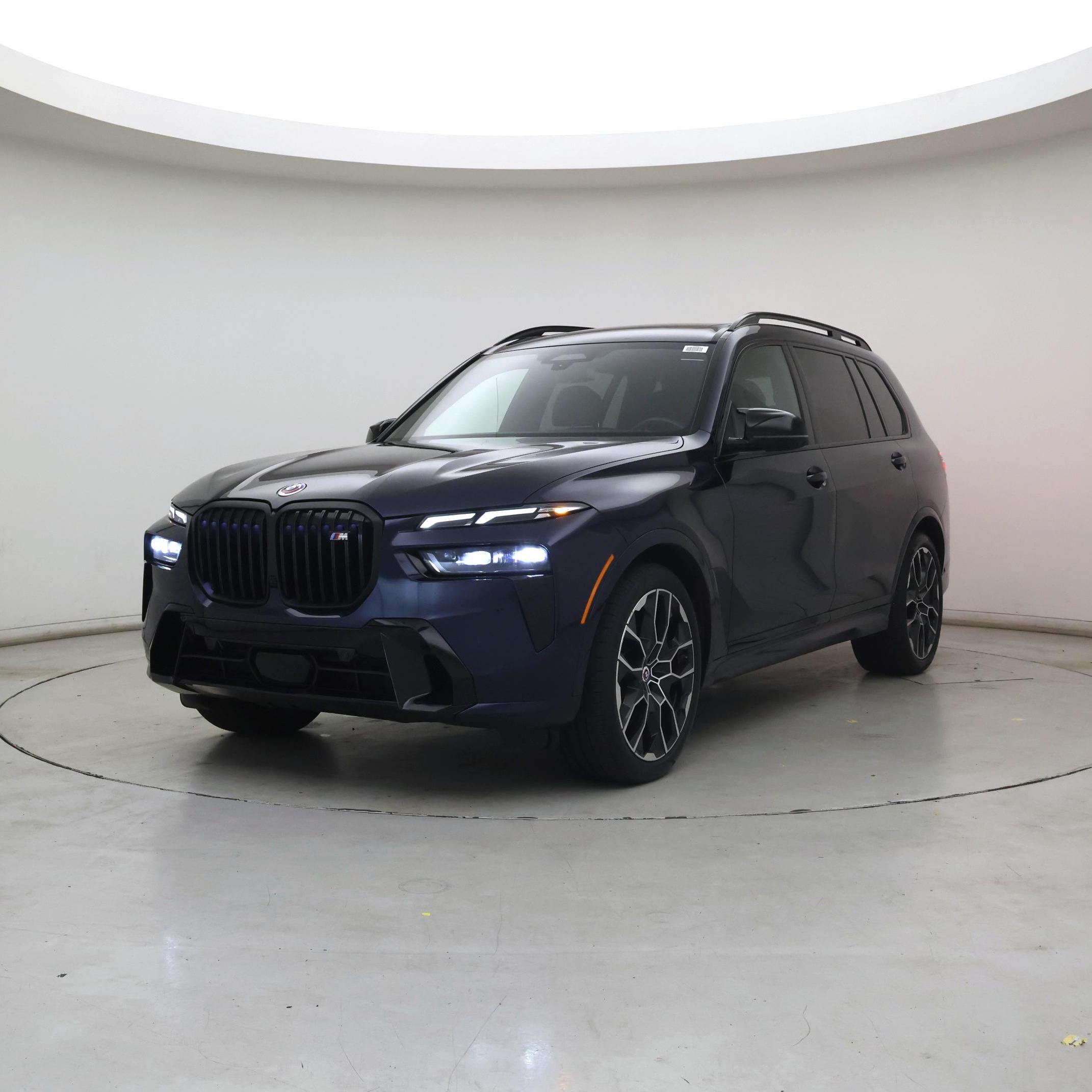 Thumbnail: 2023 BMW X7 - 4