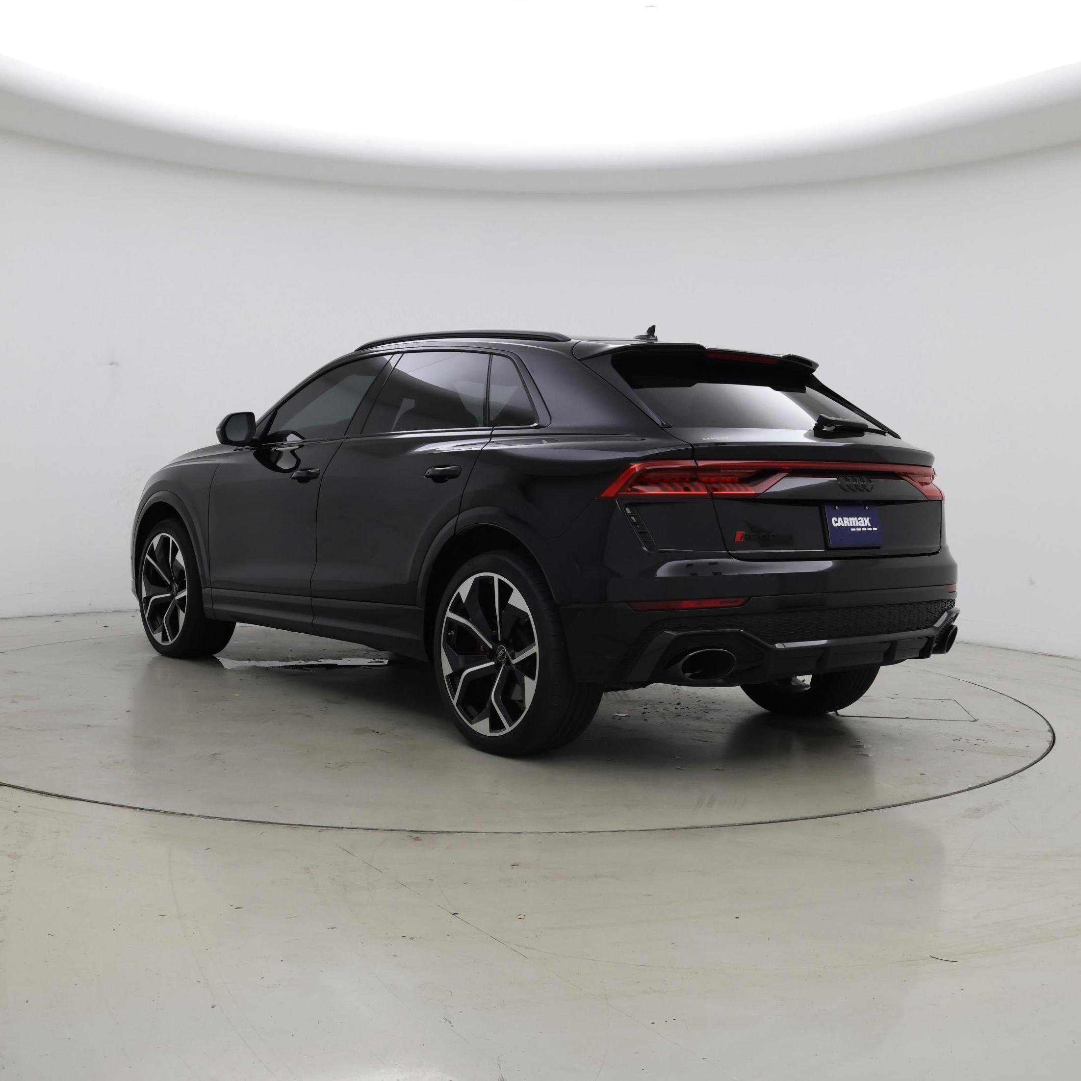 Thumbnail: 2023 Audi RS Q8 - 2