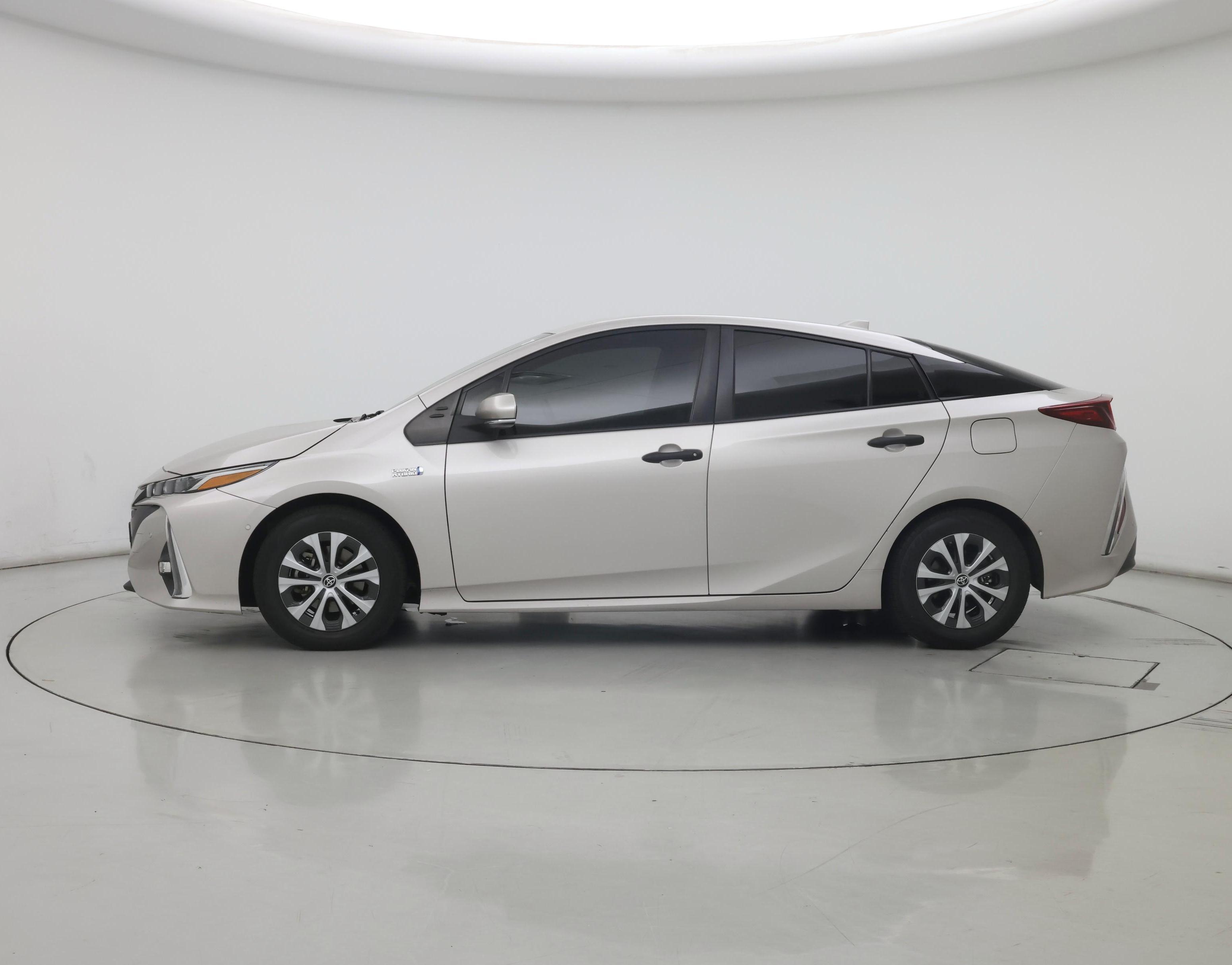 Thumbnail: 2022 Toyota Prius Prime - 3