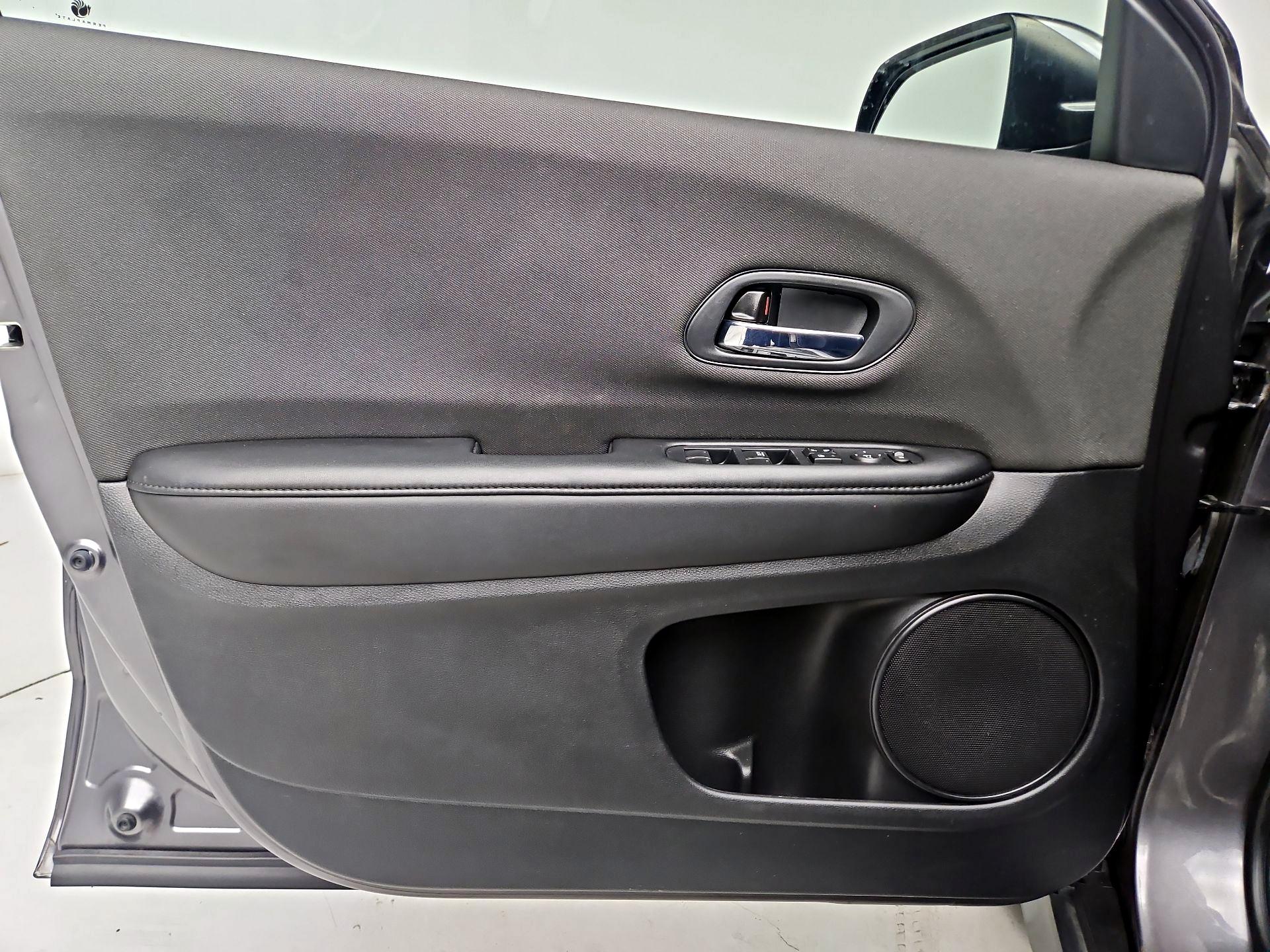 Thumbnail: 2021 Honda HR-V - 12