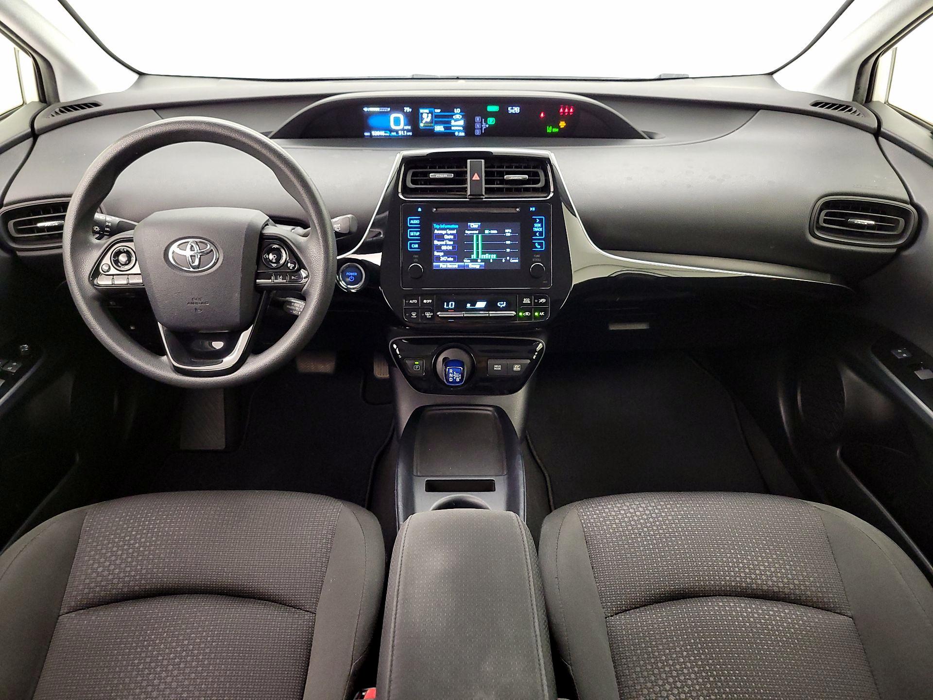 Thumbnail: 2019 Toyota Prius - 9
