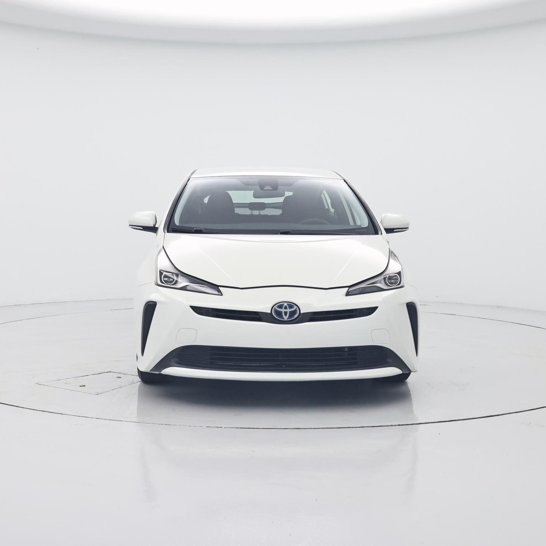 Thumbnail: 2019 Toyota Prius - 5